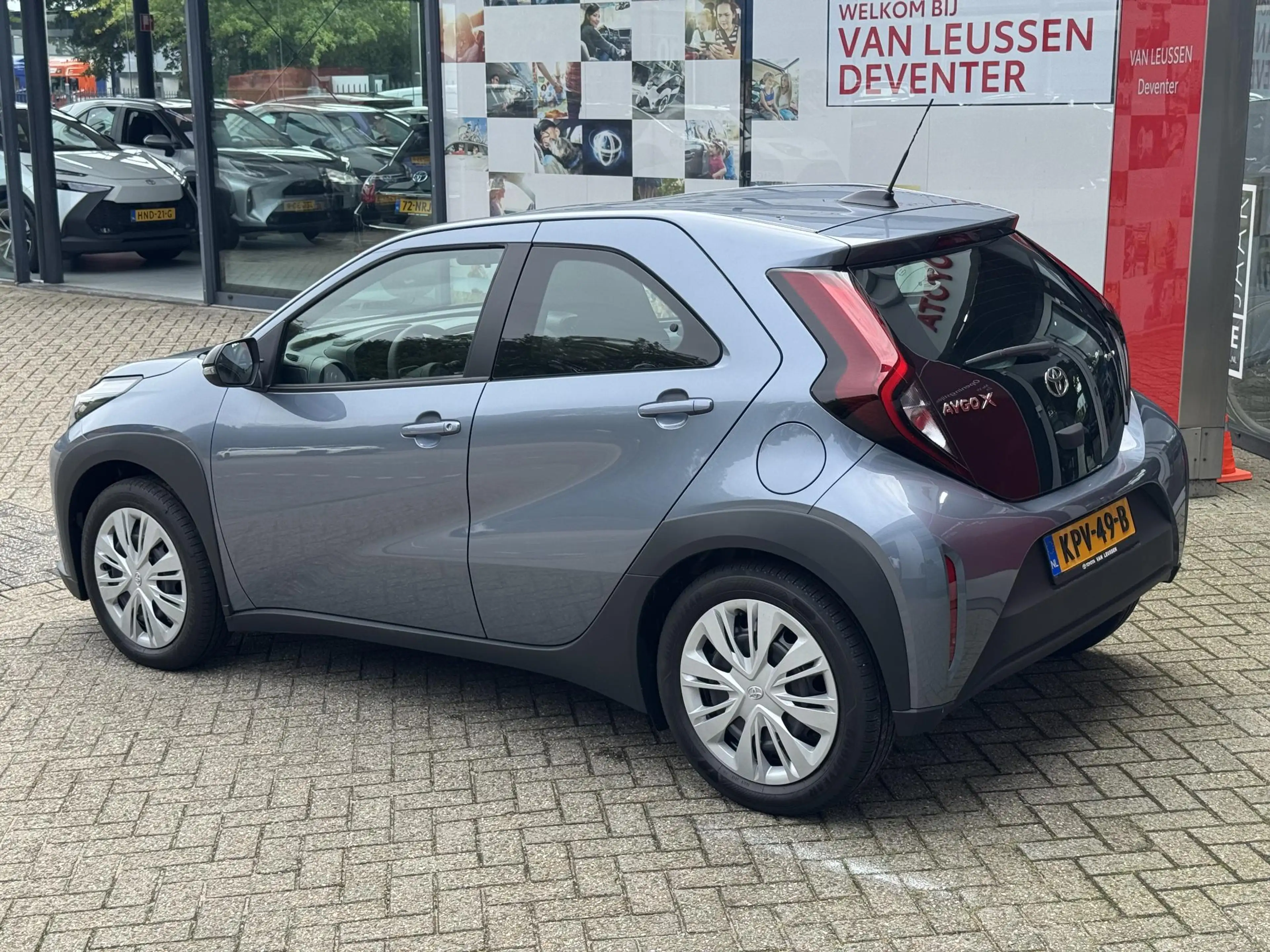 Toyota Aygo X Hybrid 115 play PARKEERCAMERA ADAPTIEVE CRUISECONT — photo 4