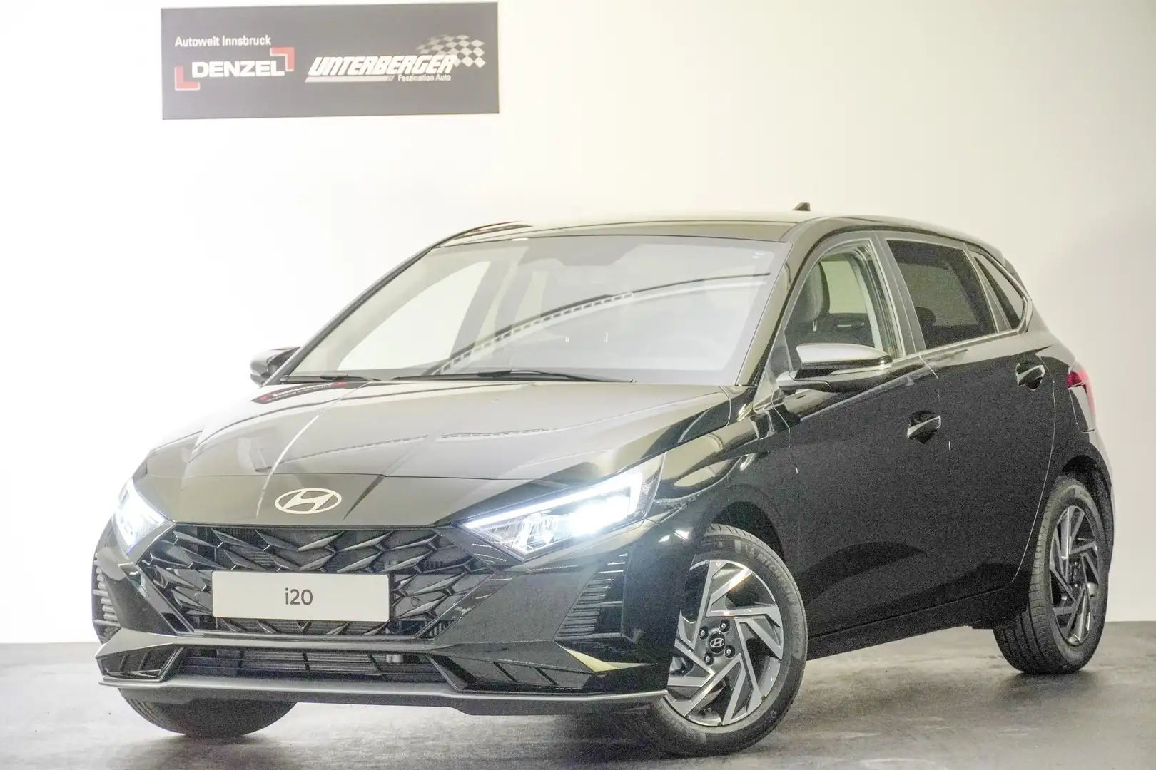 Hyundai i20 GO Plus 1.0 T-GDI abz.Superbonus Grau - 1