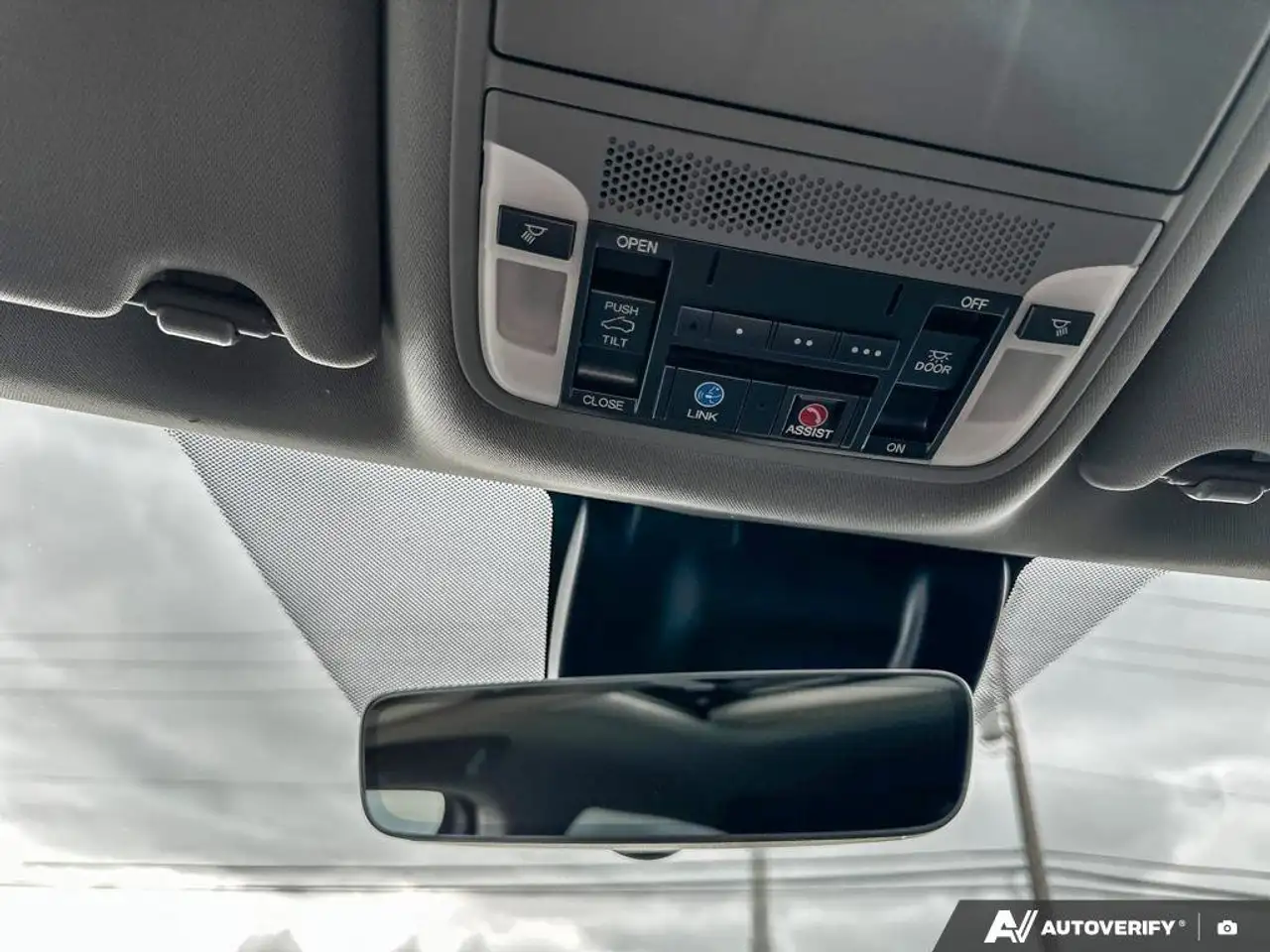 Acura MDX снимка Acura MDX