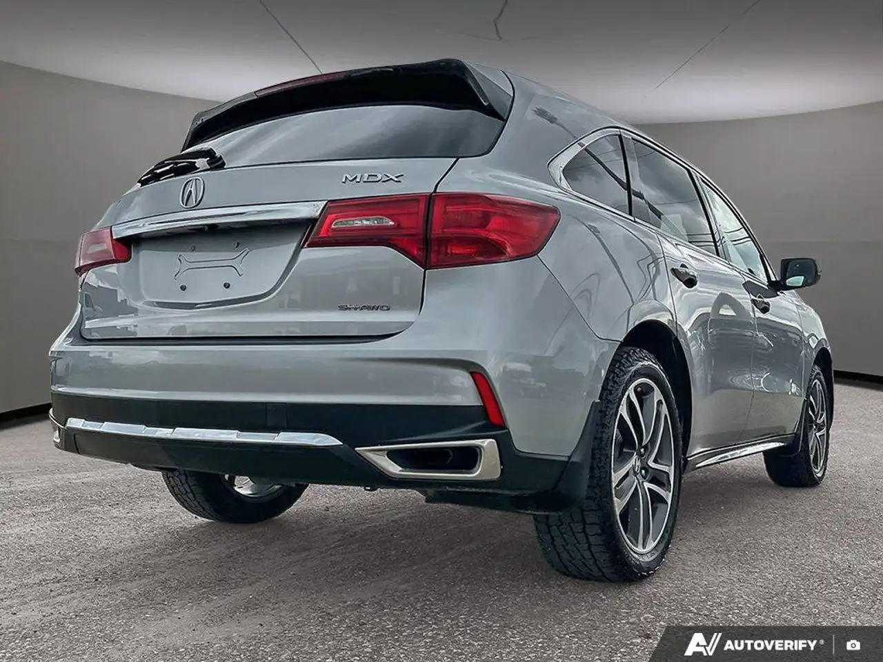 Acura MDX снимка Acura MDX