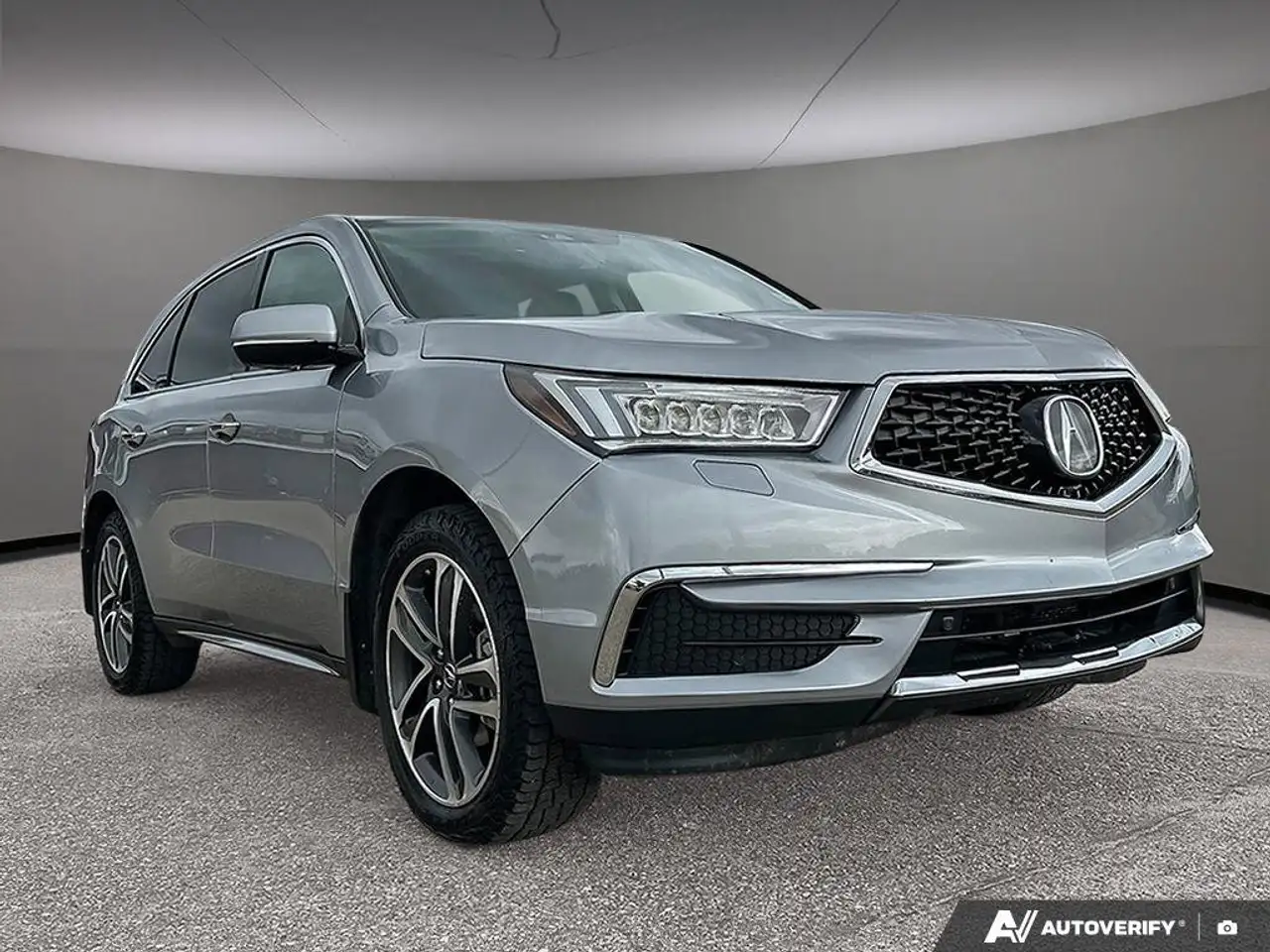 Acura MDX снимка Acura MDX