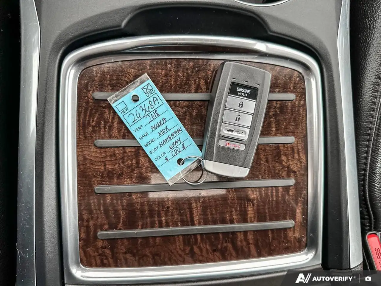 Acura MDX снимка Acura MDX
