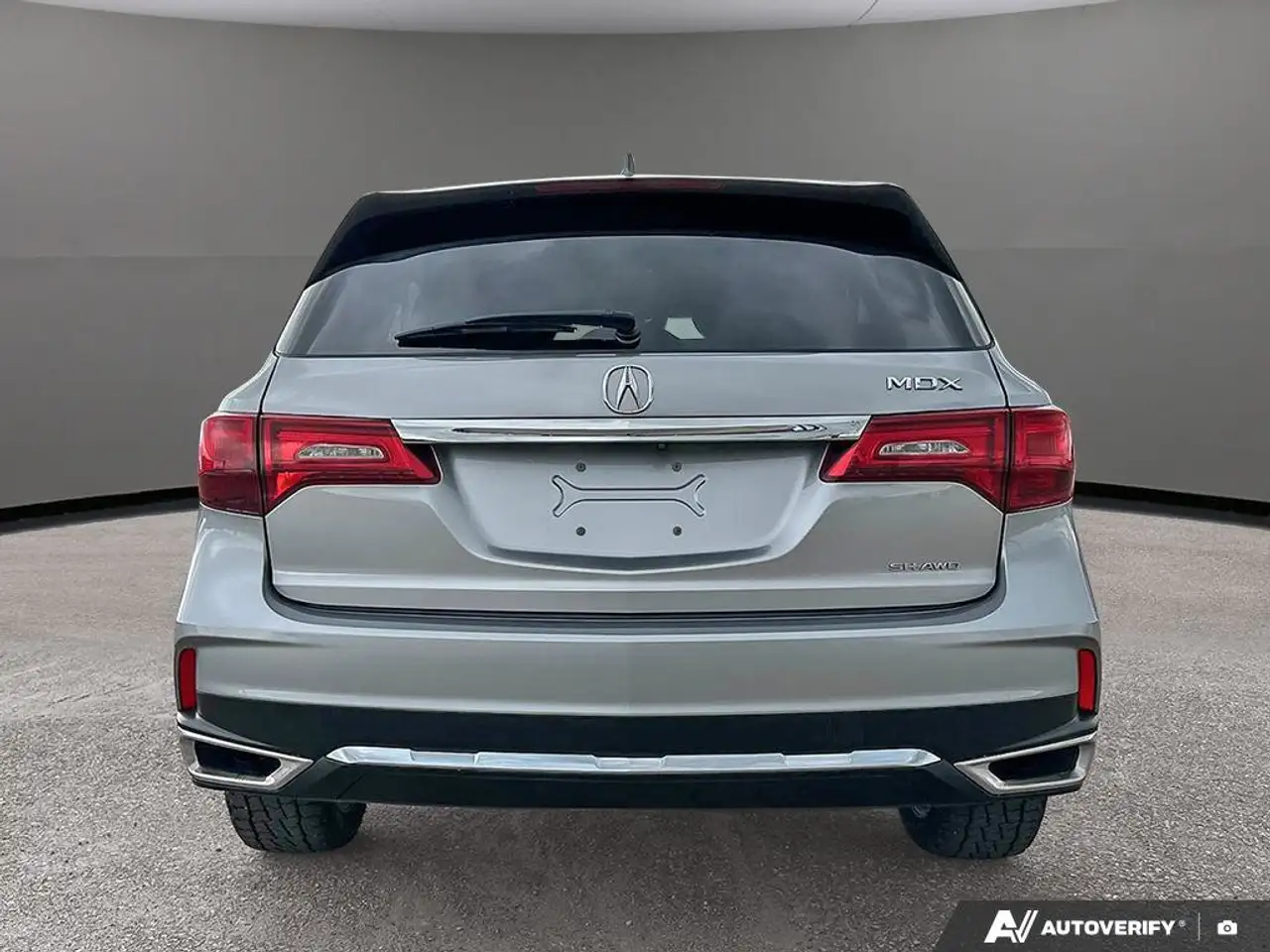 Acura MDX снимка Acura MDX