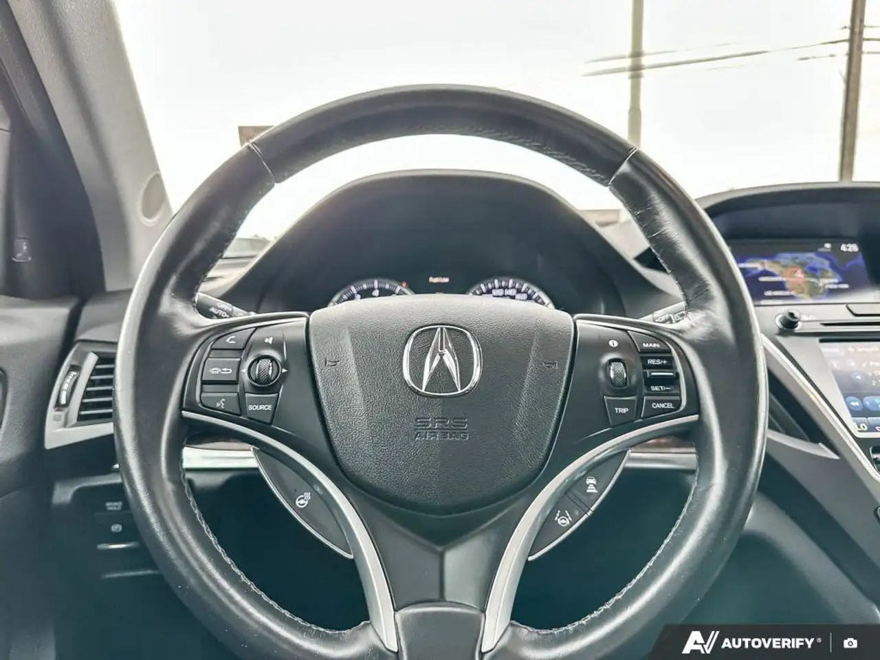 Acura MDX снимка Acura MDX