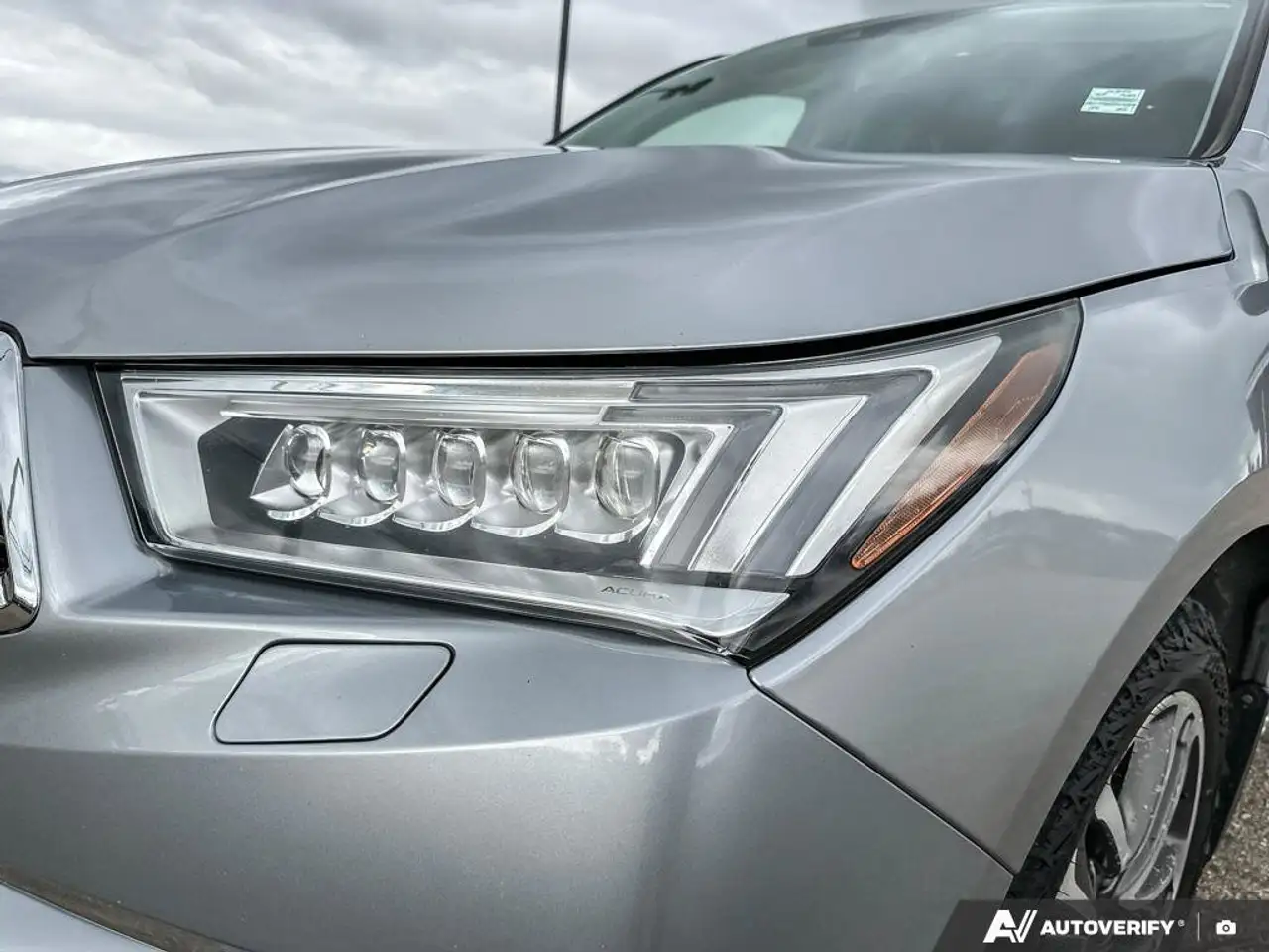 Acura MDX снимка Acura MDX