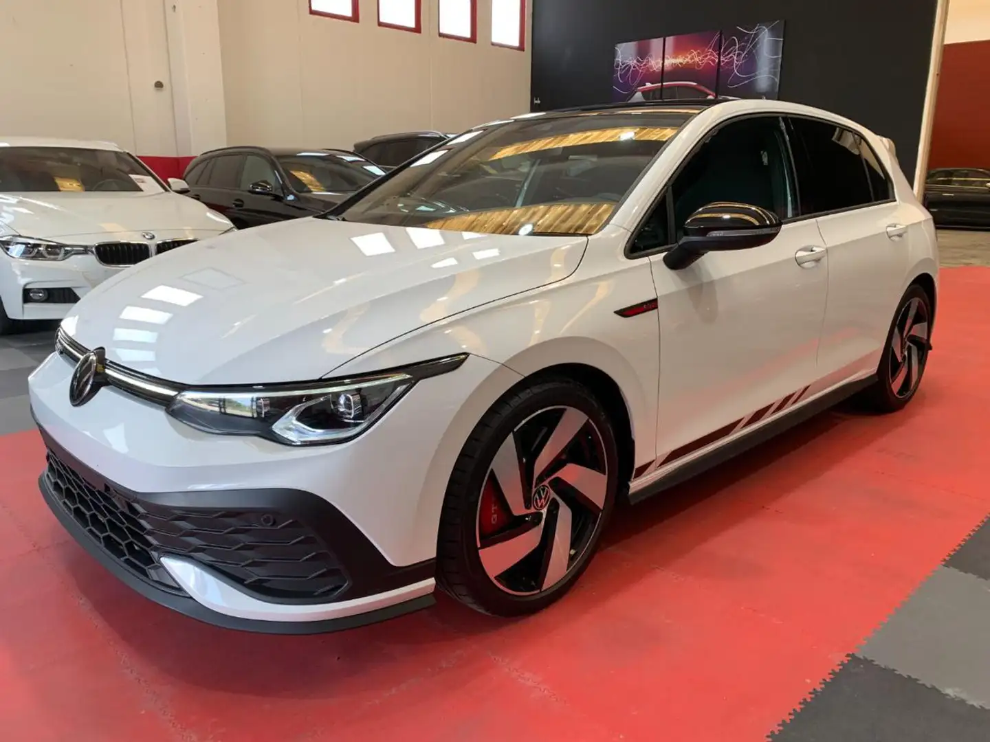 Volkswagen Golf GTI CLUBSPORT 2.0 TSI GTI DSG 300cv Wit - 1