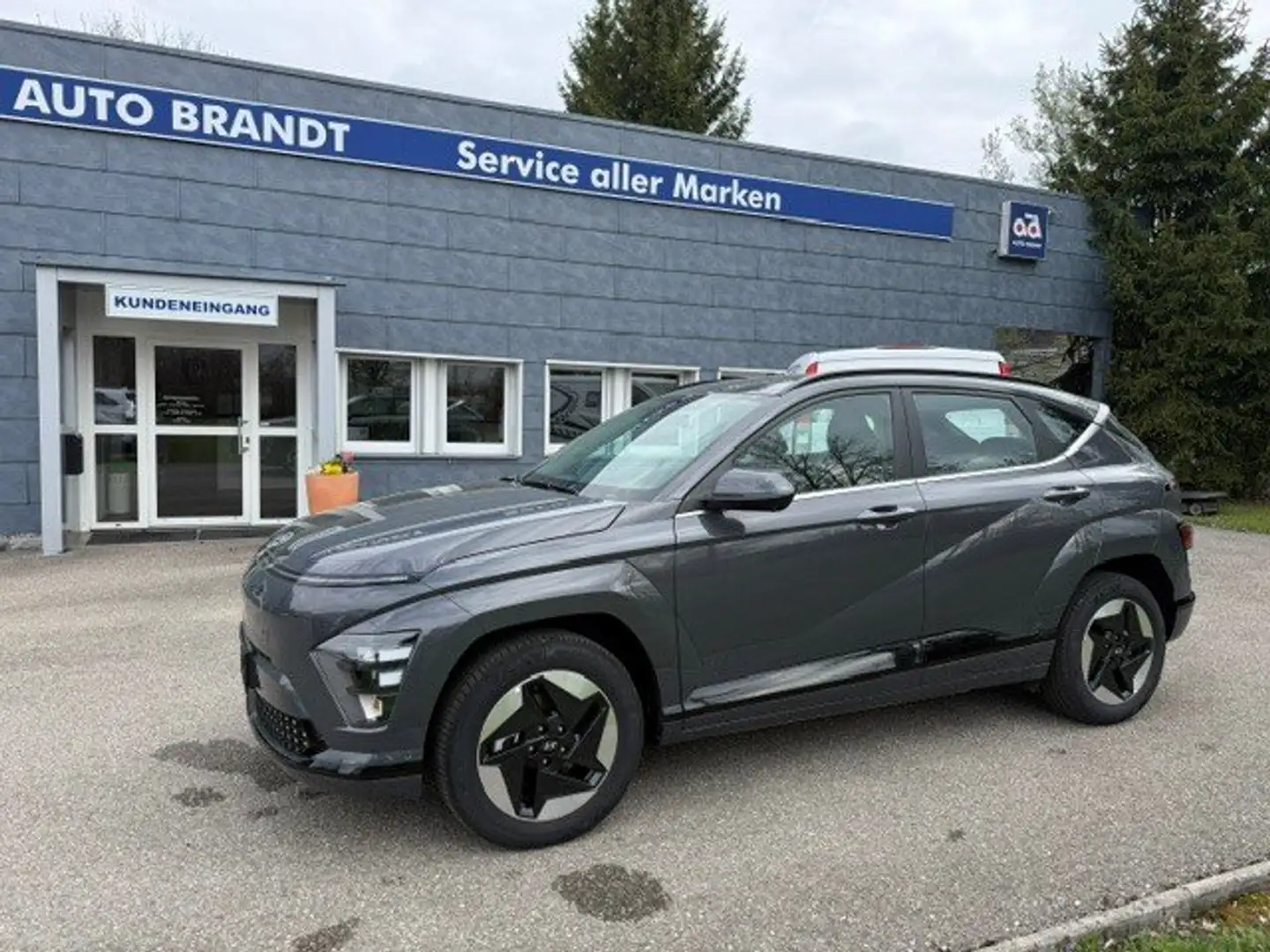 Hyundai KONA Kona Elektro 48,6kWh Smart Line Smart Line Grau - 1