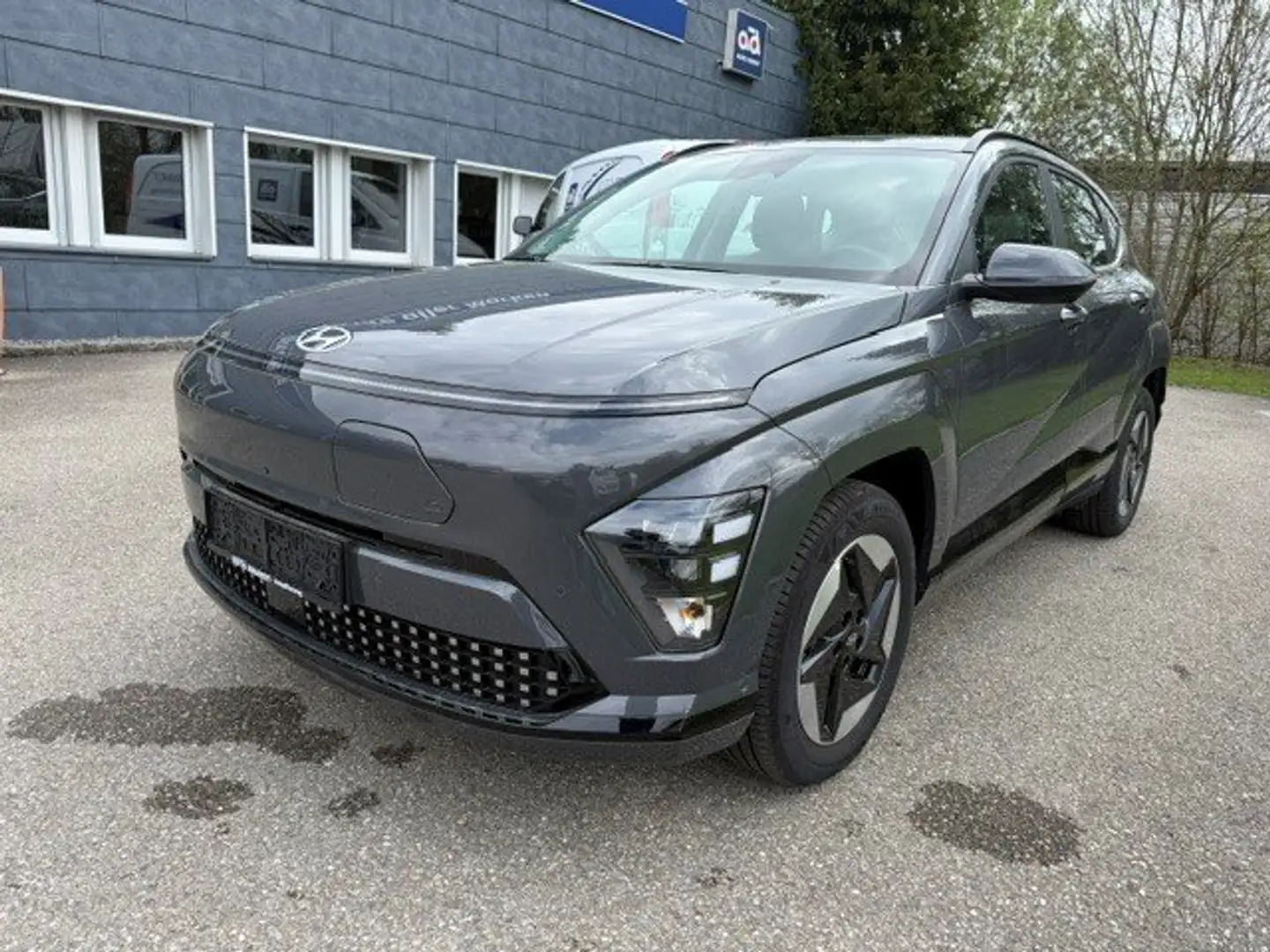 Hyundai KONA Kona Elektro 48,6kWh Smart Line Smart Line Grau - 2