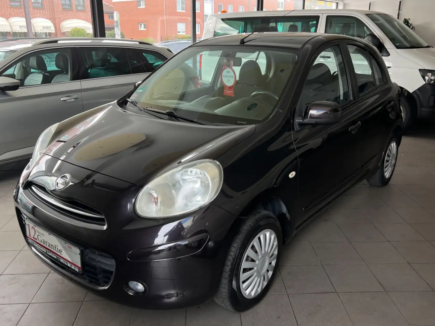 Nissan Micra Acenta ~Bluetooth~Tempomat~Navi~SHZ~5Trg~ Schwarz - 2
