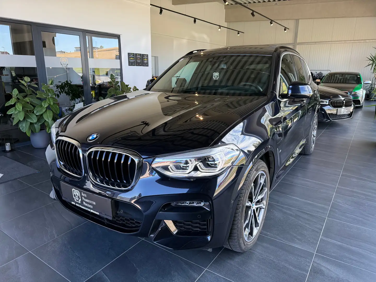 BMW X3 xDrive 30 e M Sport*Pano*AHK*ACC*HarmanKardon*HuD* Schwarz - 1