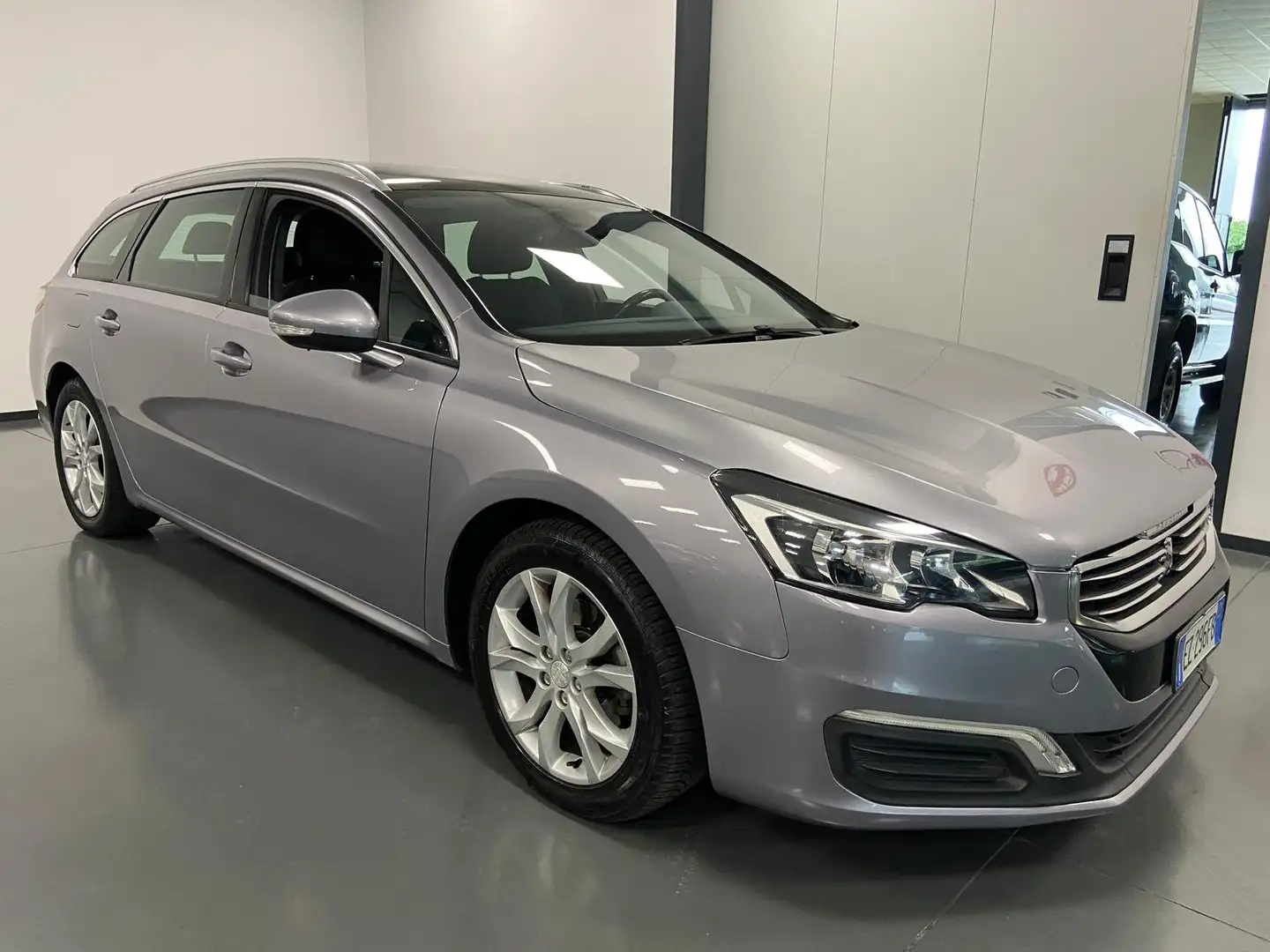 Peugeot 508 508 SW SW 2.0 bluehdi 16v Allure Ciel 150cv Grigio - 2
