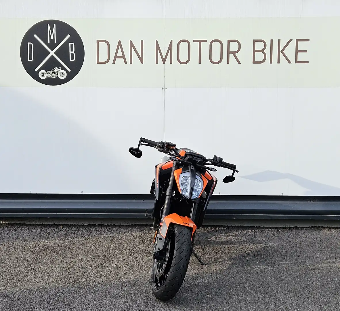 KTM 890 Duke Orange - 2