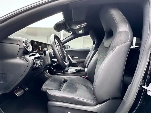 Mercedes-Benz CLA view 9