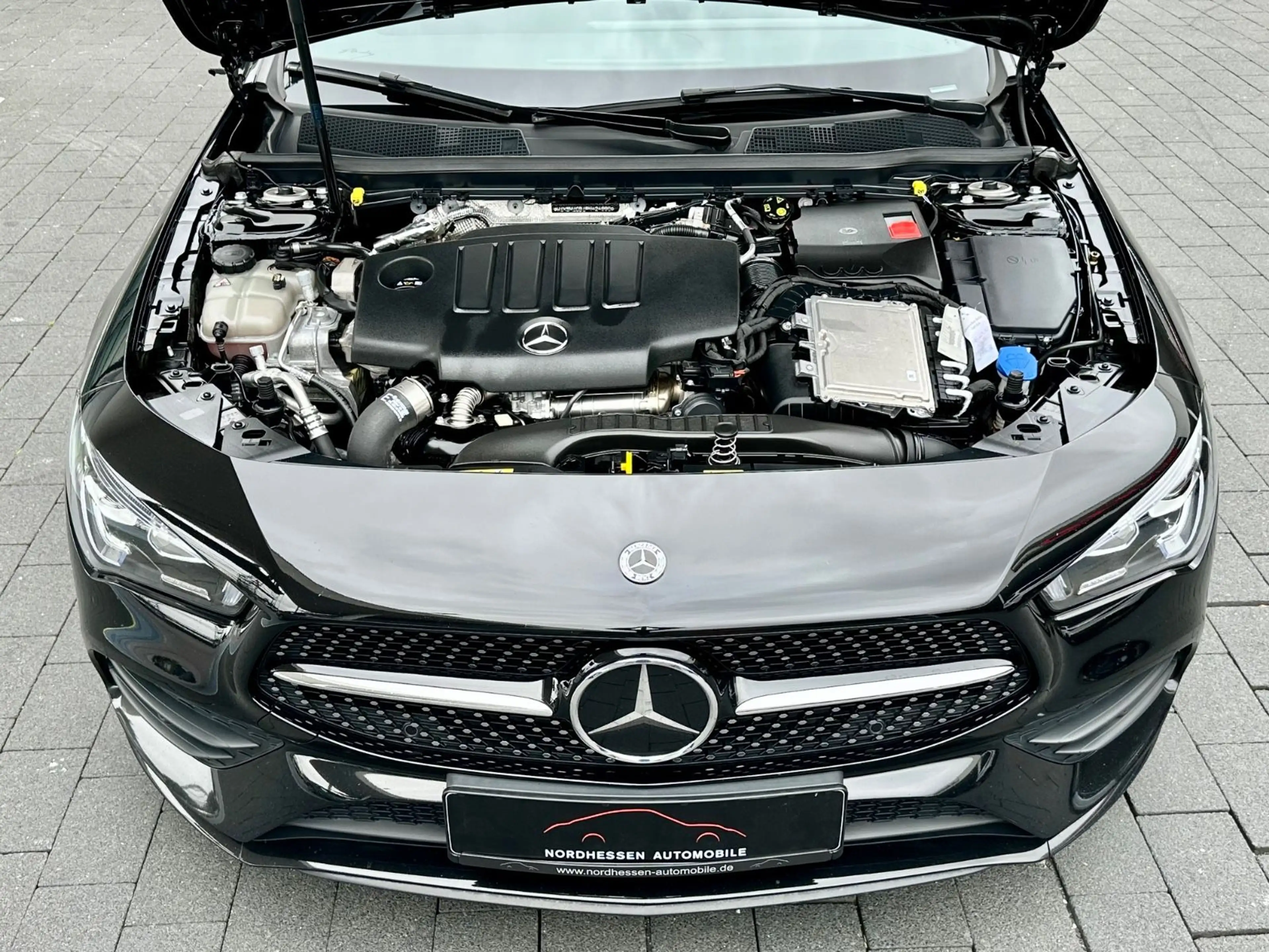 Mercedes-Benz CLA 200 CLA 200 d Shooting Brake AMG Line | Distronic — photo 6