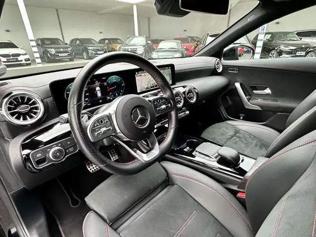 Mercedes-Benz CLA view 10