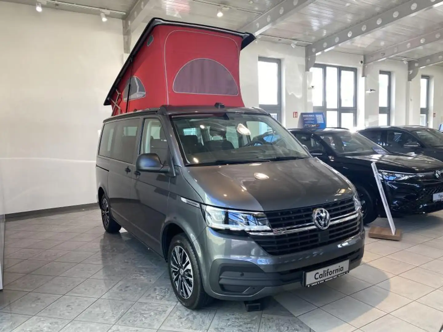 Volkswagen LT 6.1 California Beach Camper Gri - 2