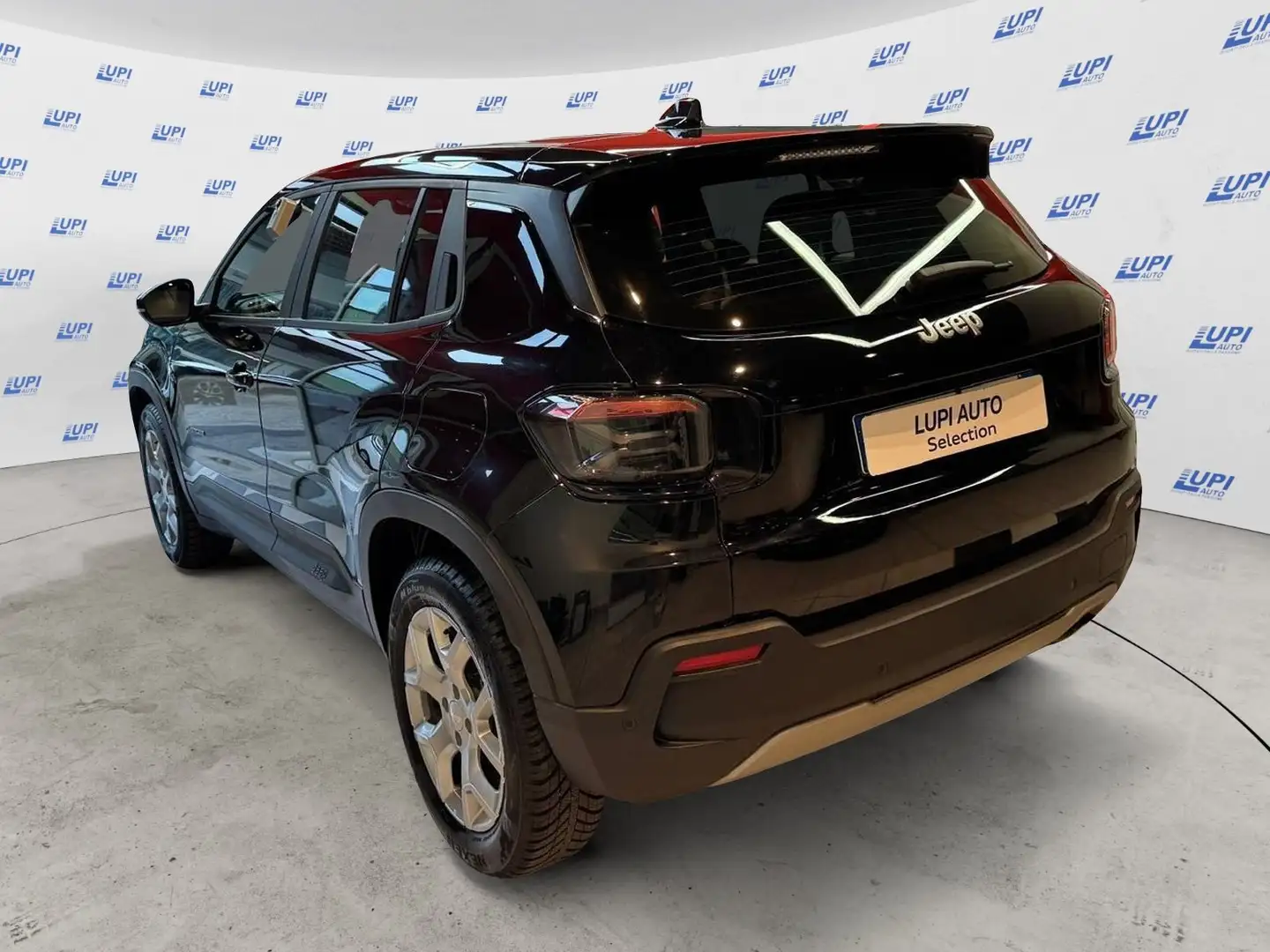 Jeep Avenger 1.2 turbo Altitude fwd 100cv Schwarz - 2