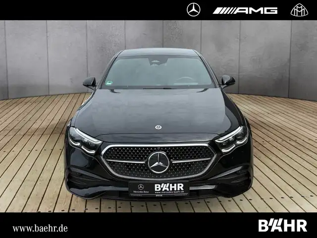 Mercedes-Benz 450 view 7