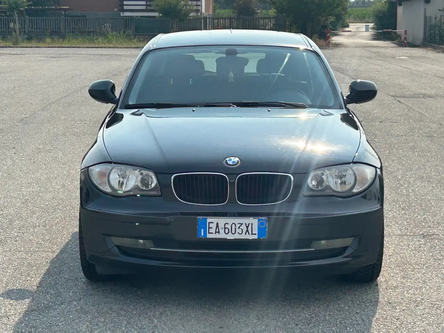 BMW 118 118d 5p 2.0 Futura 143cv dpf Nero - 2