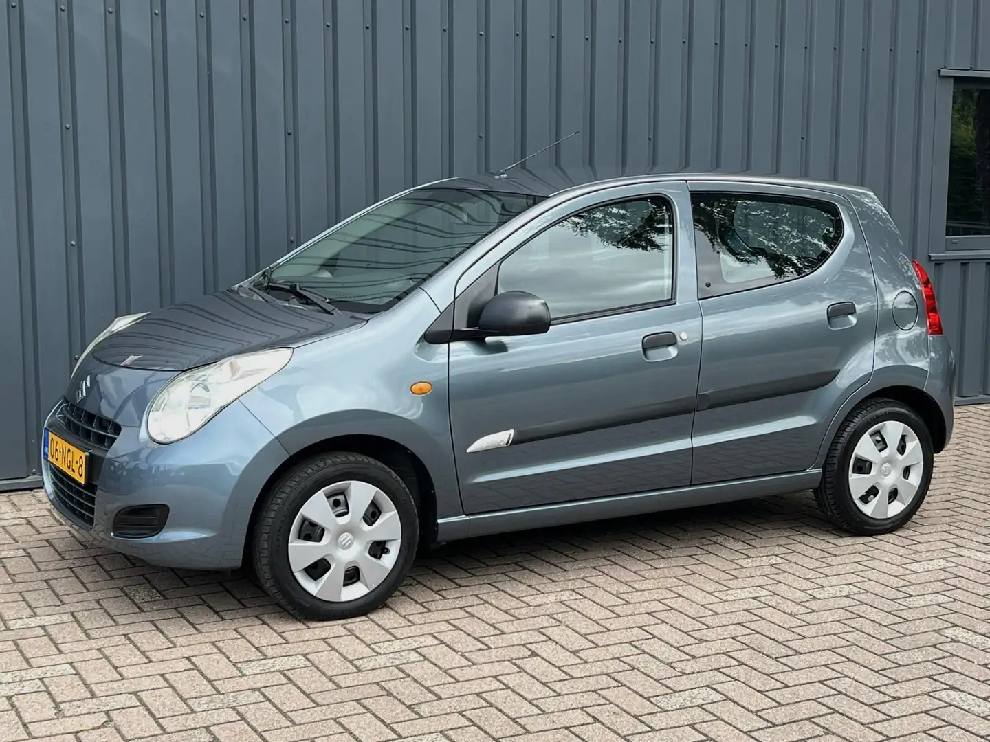 Suzuki Alto 1.0 Comfort Plus DEALER OND.!/NL AUTO!/AIRCO!/ Grey - 1