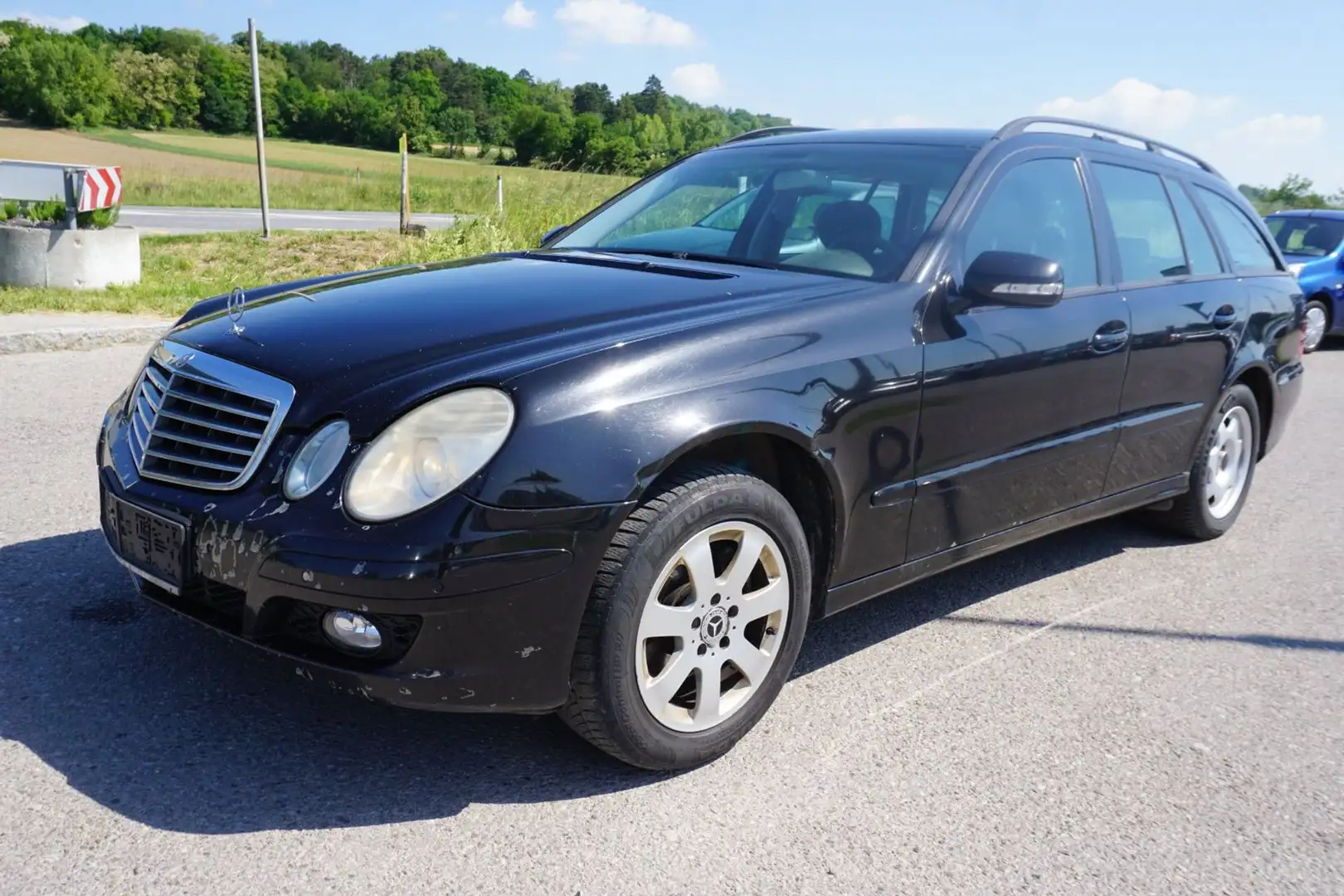 Mercedes-Benz E 200 E-Klasse E 200 CDI Classic DPF Schwarz - 2