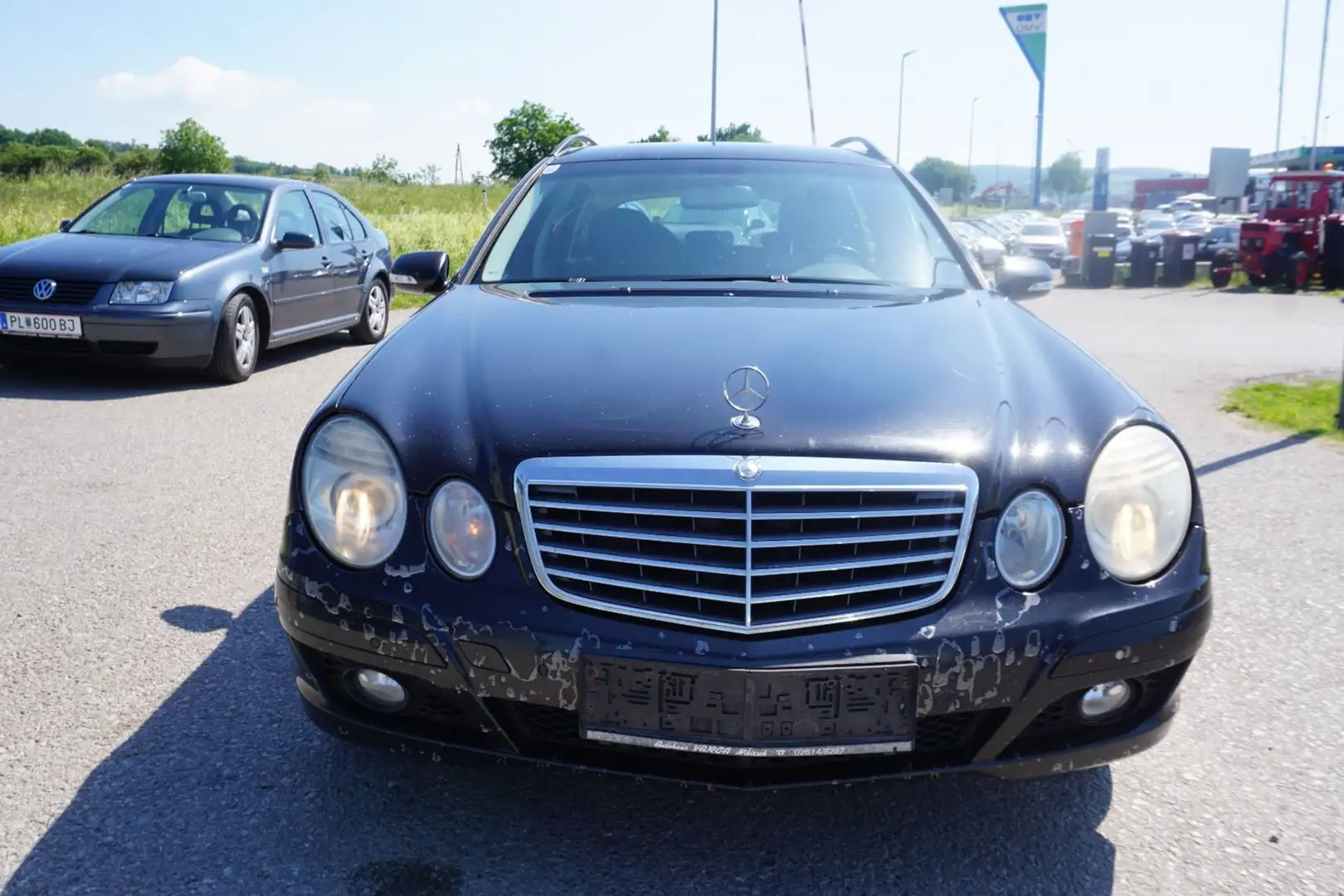Mercedes-Benz E 200 E-Klasse E 200 CDI Classic DPF Schwarz - 1
