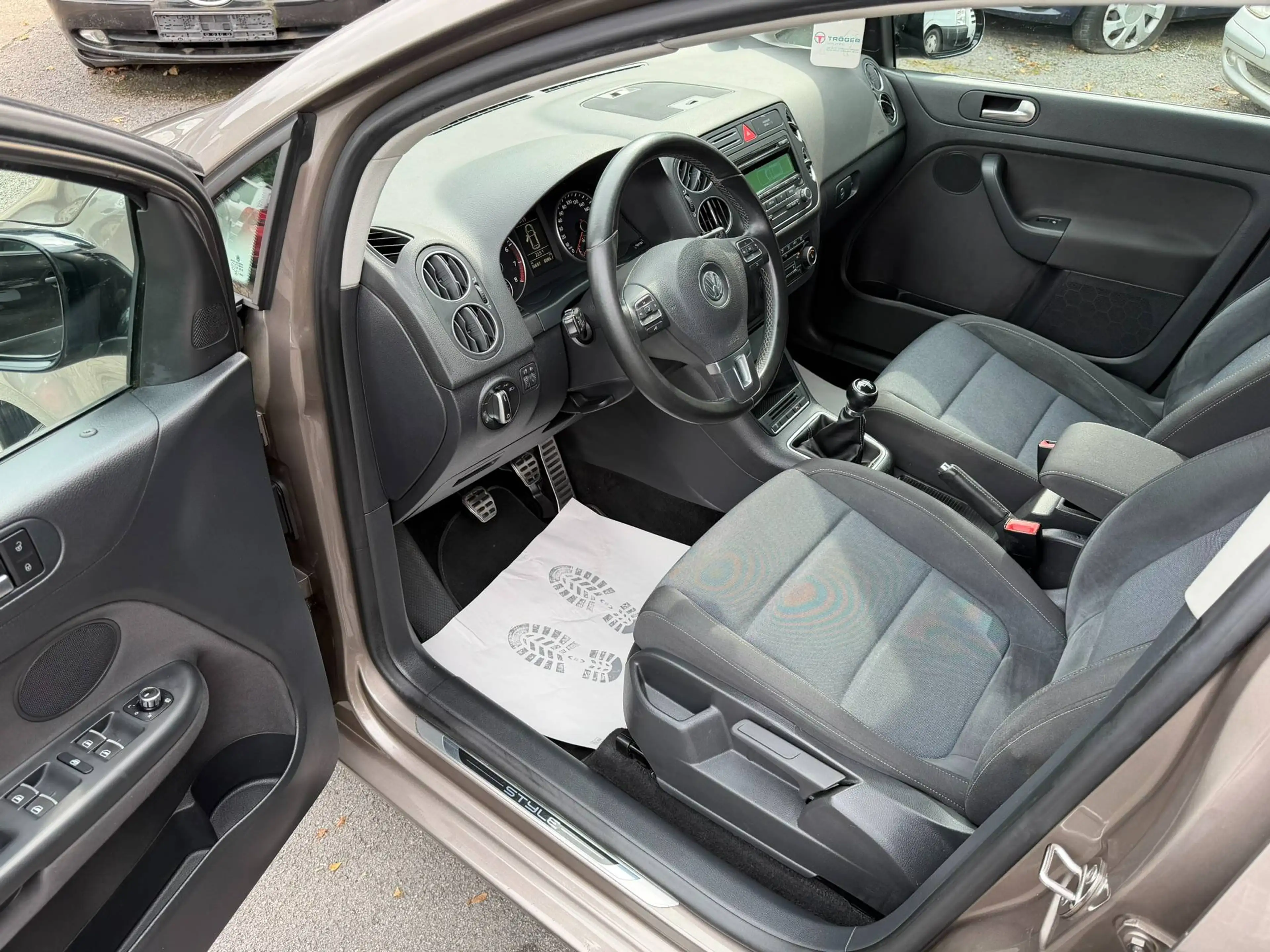 Volkswagen Golf Plus Style/1.Hand/PDC/S-Heft — photo 16