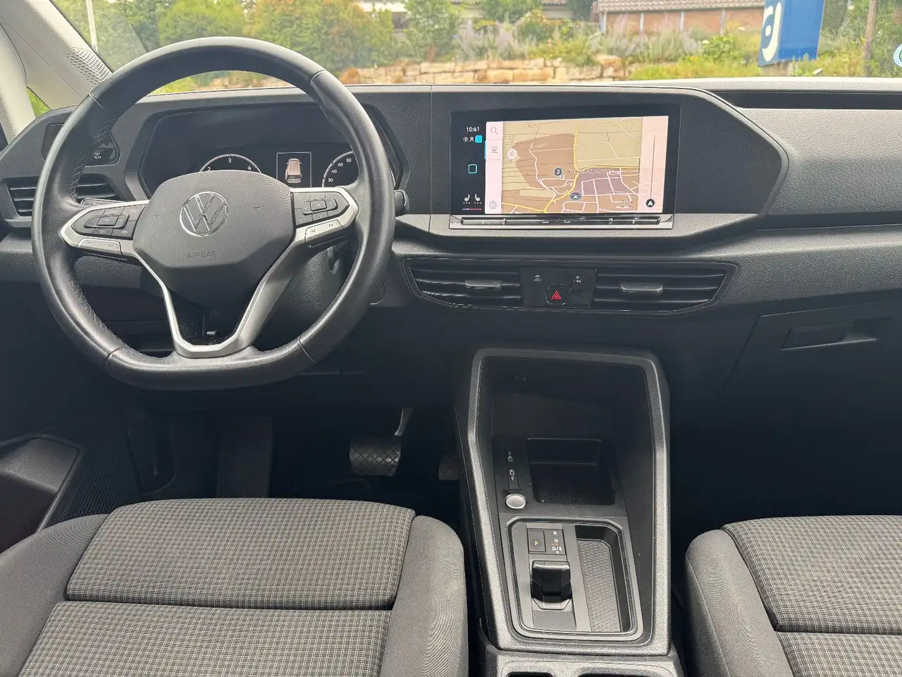 Volkswagen Caddy Maxi DSG/ Klima/ Navi/ 1. Hand/ 7-Sitzer, миниатюра 2