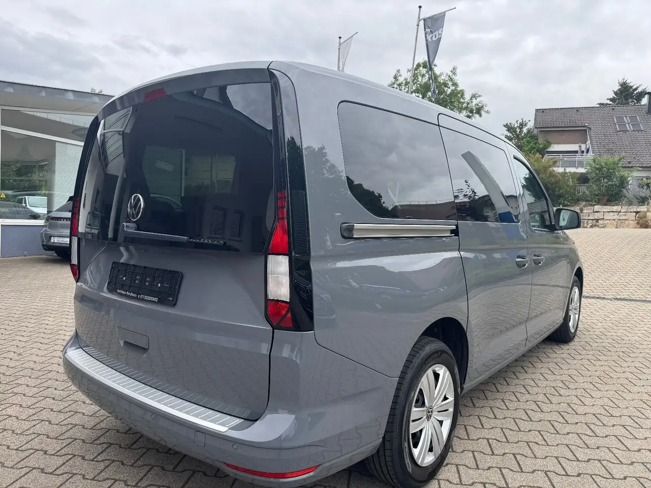 Volkswagen Caddy Maxi DSG/ Klima/ Navi/ 1. Hand/ 7-Sitzer, миниатюра 5