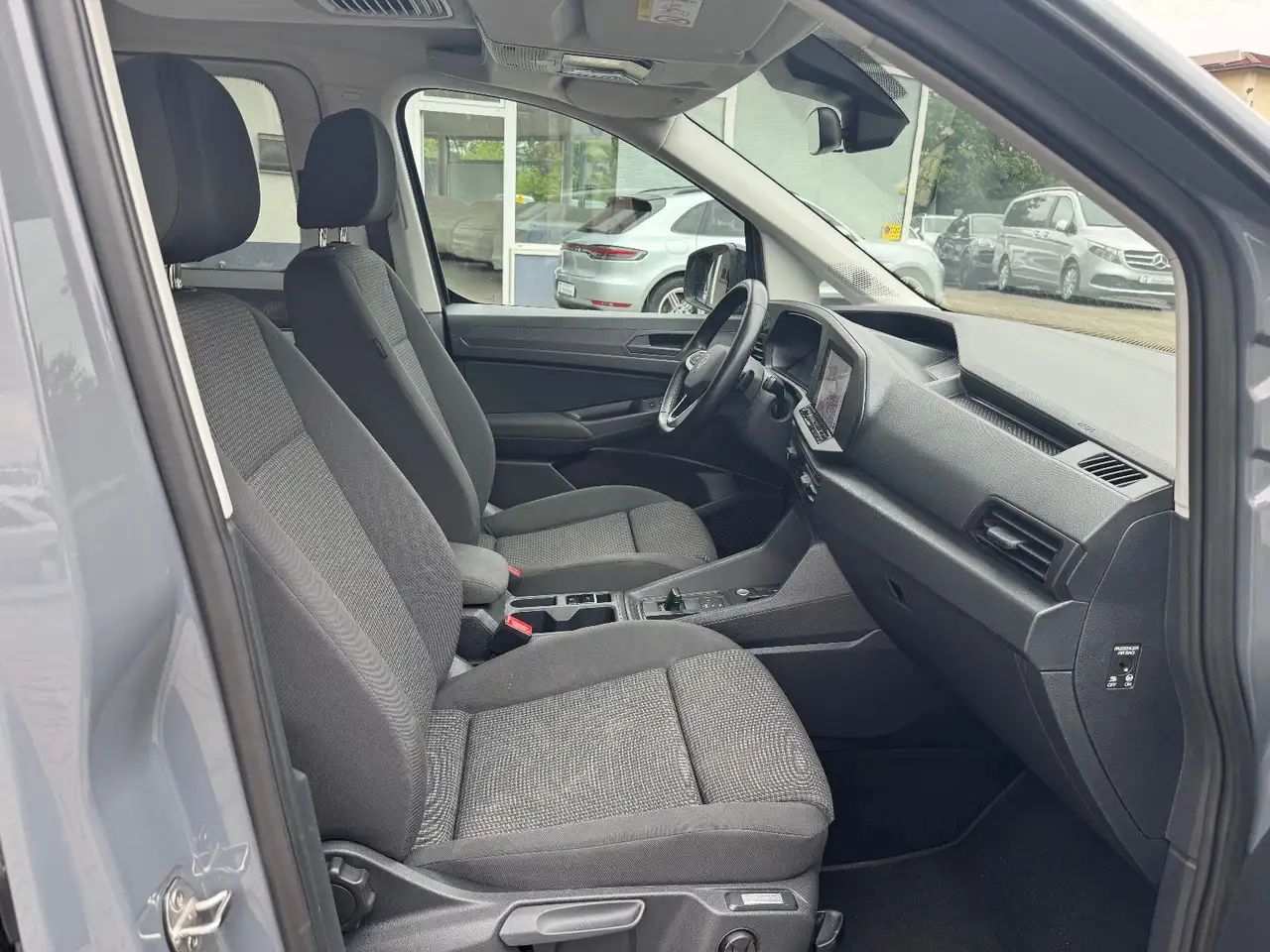 Volkswagen Caddy Maxi DSG/ Klima/ Navi/ 1. Hand/ 7-Sitzer, миниатюра 12