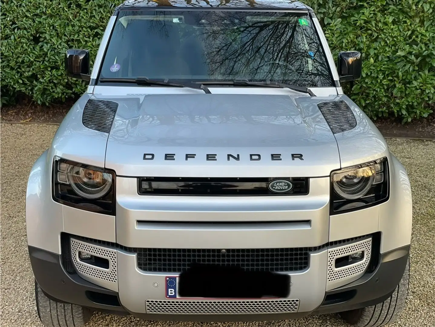 Land Rover Defender 3.0 Turbo MHEV P400 First Edition Zilver - 1