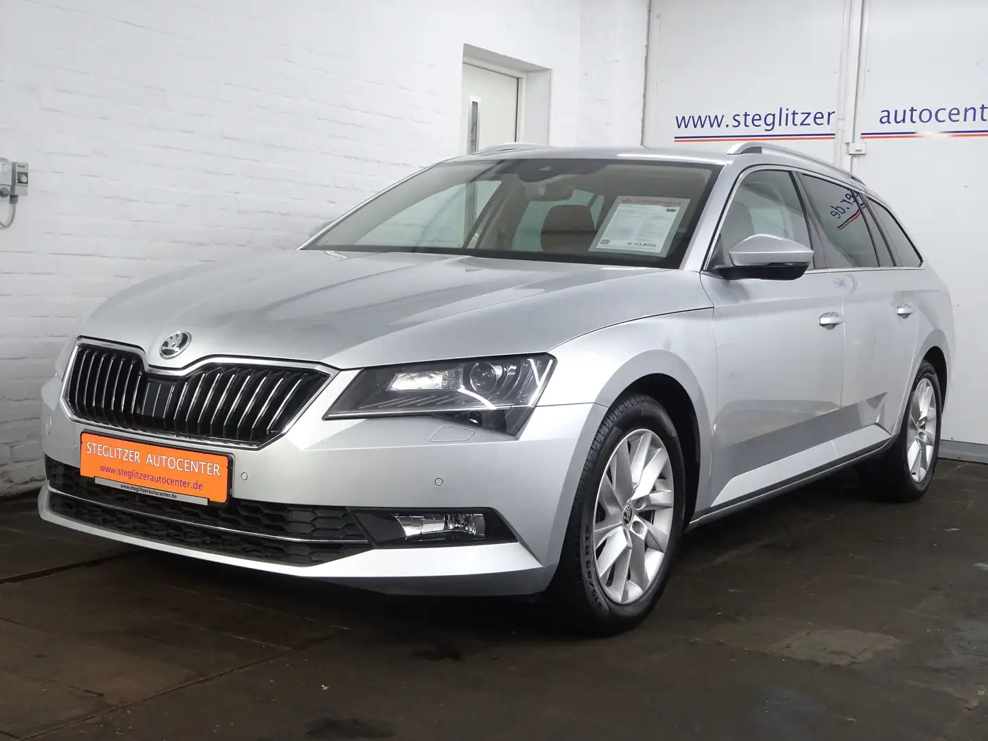 Skoda Superb Combi 2.0 TSI Style DSG ACC/Navi/Xenon/Kamera/PDC Zilver - 1