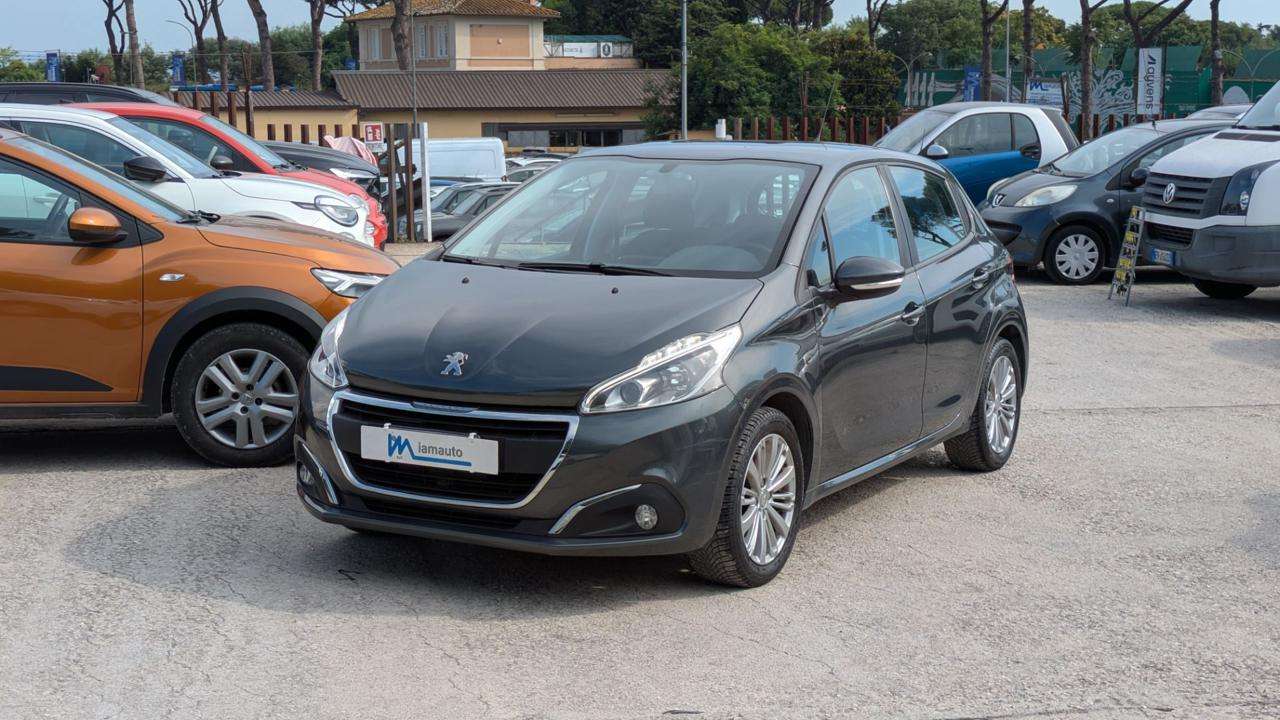 Peugeot 208 Activ 1.2cc 82cv