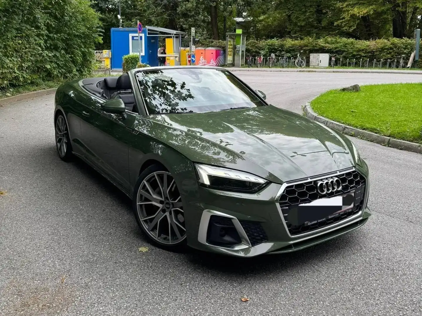 Audi A5 A5 Cabrio 40 TDI S-line S-tronic S-line Grün - 1
