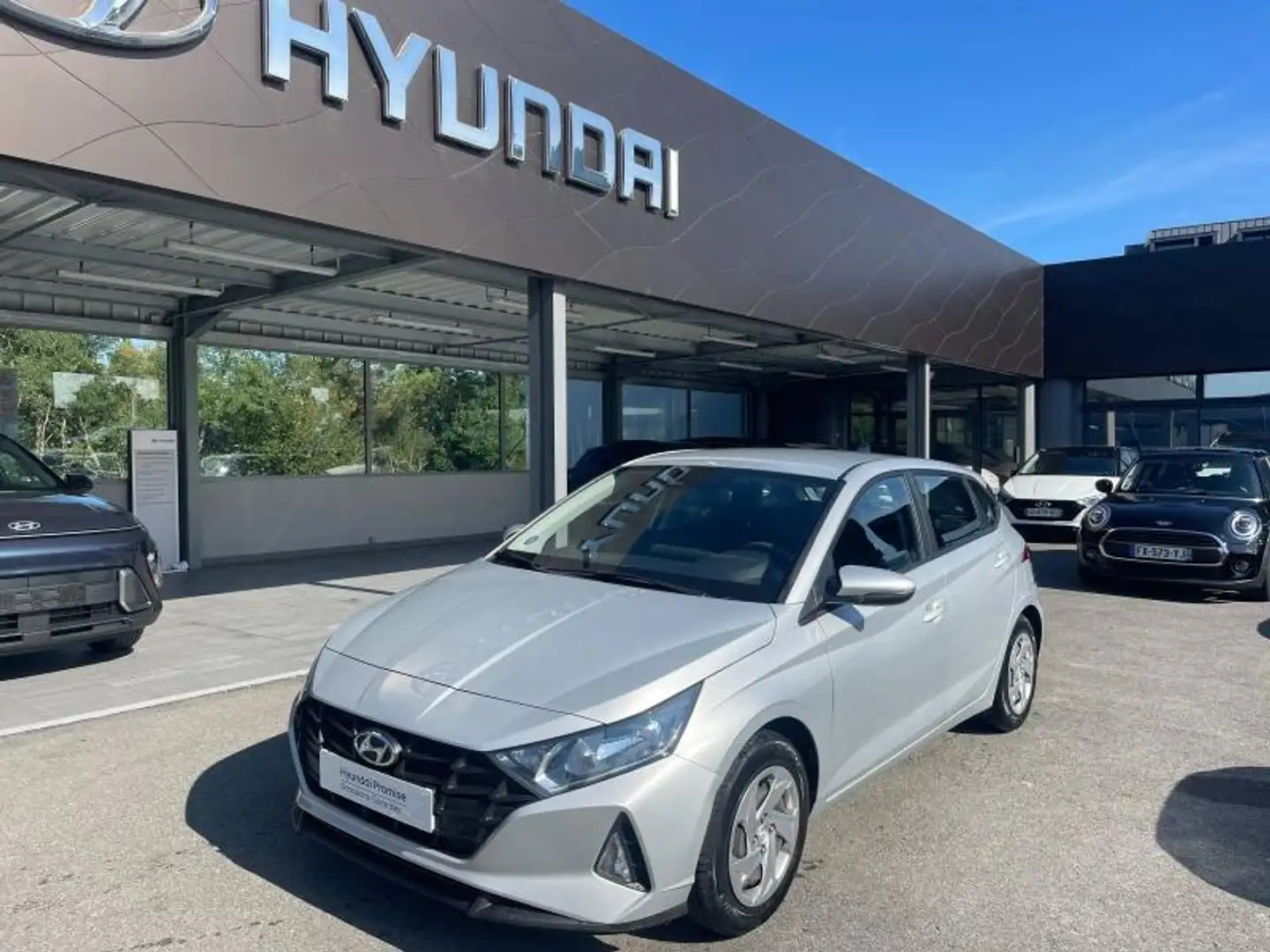 Hyundai i20 1.2 84ch Initia Argent - 1