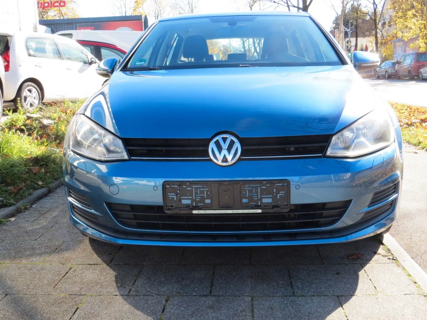 Volkswagen Golf VII Lim. Trendline BMT*PDC*Service neu* Blau - 2