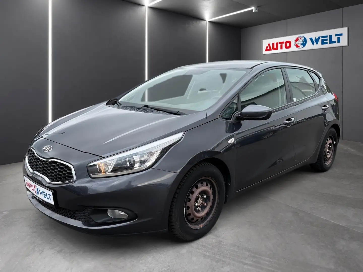 Kia Ceed / cee'd Ceed 1.4 16V CVVT Klimaanlage Einparkhilfe Grau - 1