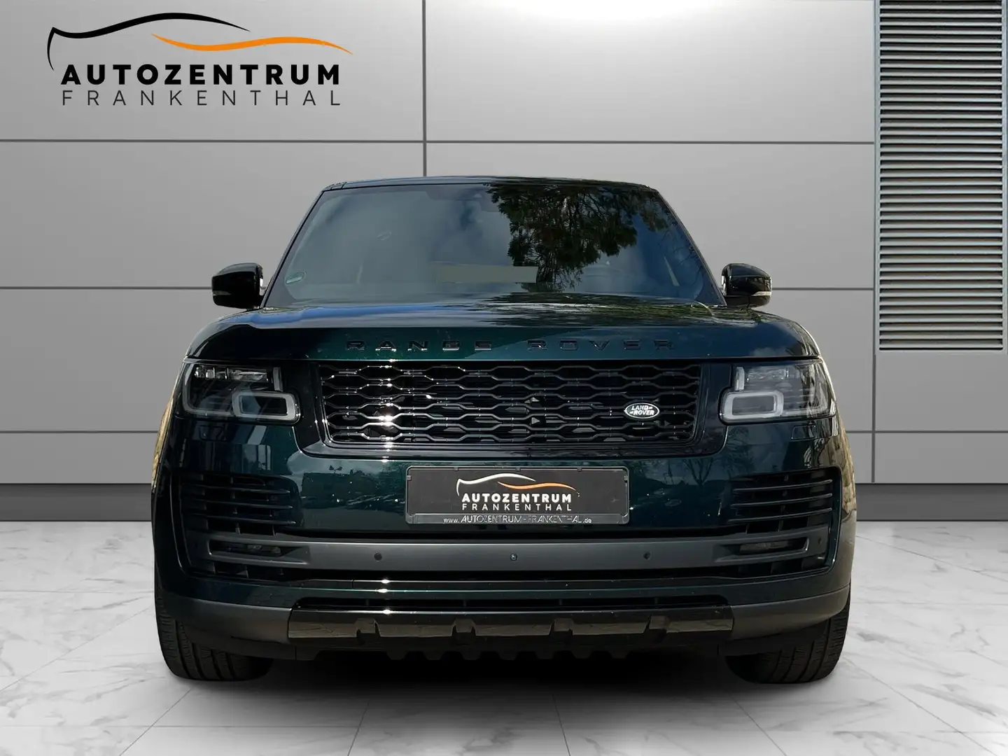 Land Rover Range Rover P350 ACC SVO PANO MATRIX HuD MERIDIAN Verde - 2