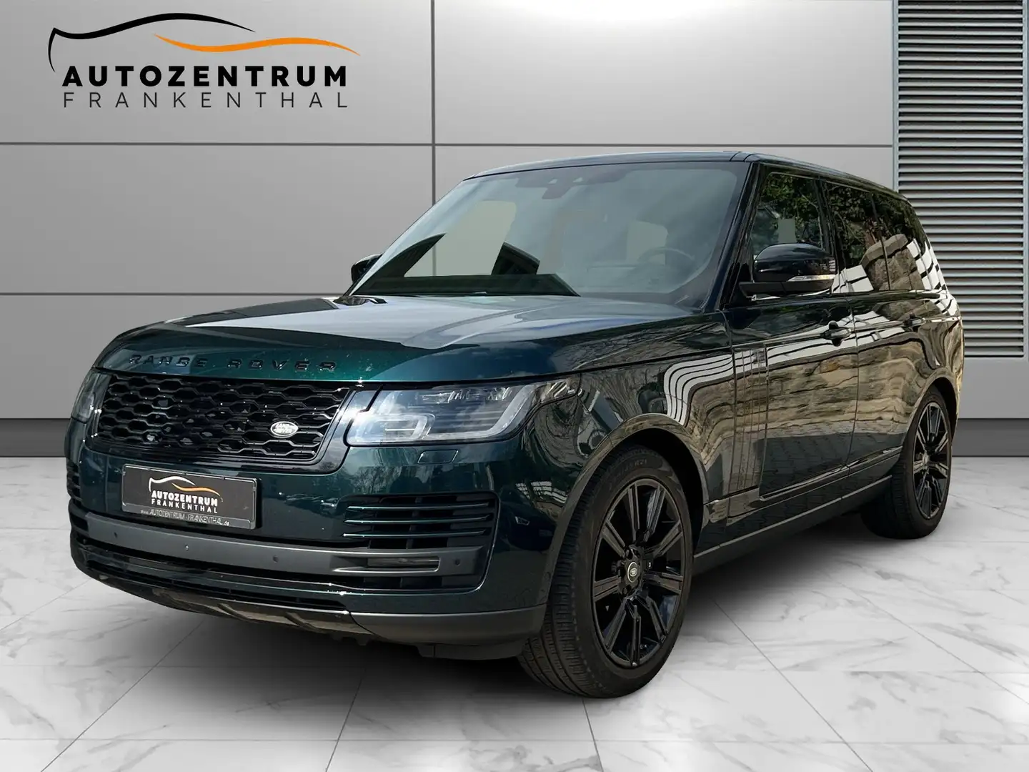 Land Rover Range Rover P350 ACC SVO PANO MATRIX HuD MERIDIAN Verde - 1