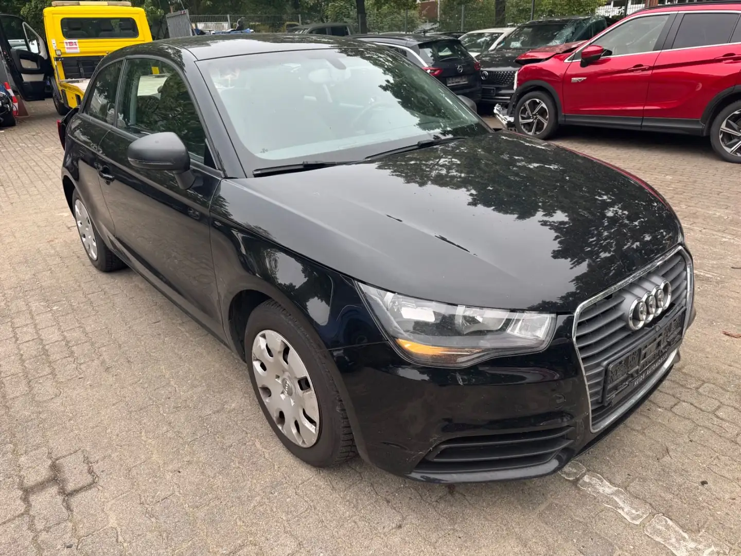 Audi A1 1.2 TFSI Ambition Scheckheft/Tüv 07.26 Schwarz - 2