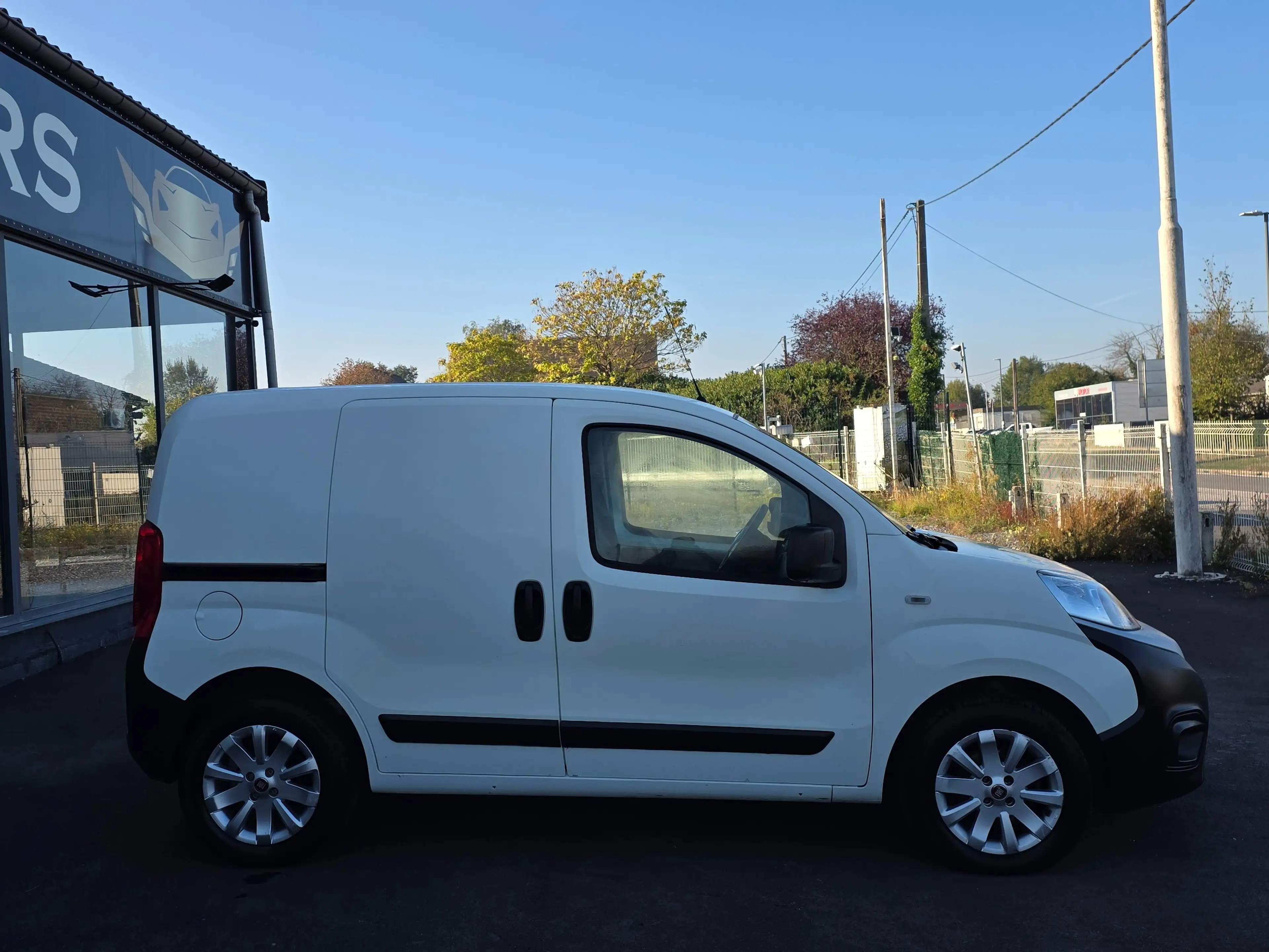 Fiat Fiorino 1.4i // TVA RECUPERABLE // GPS — photo 4