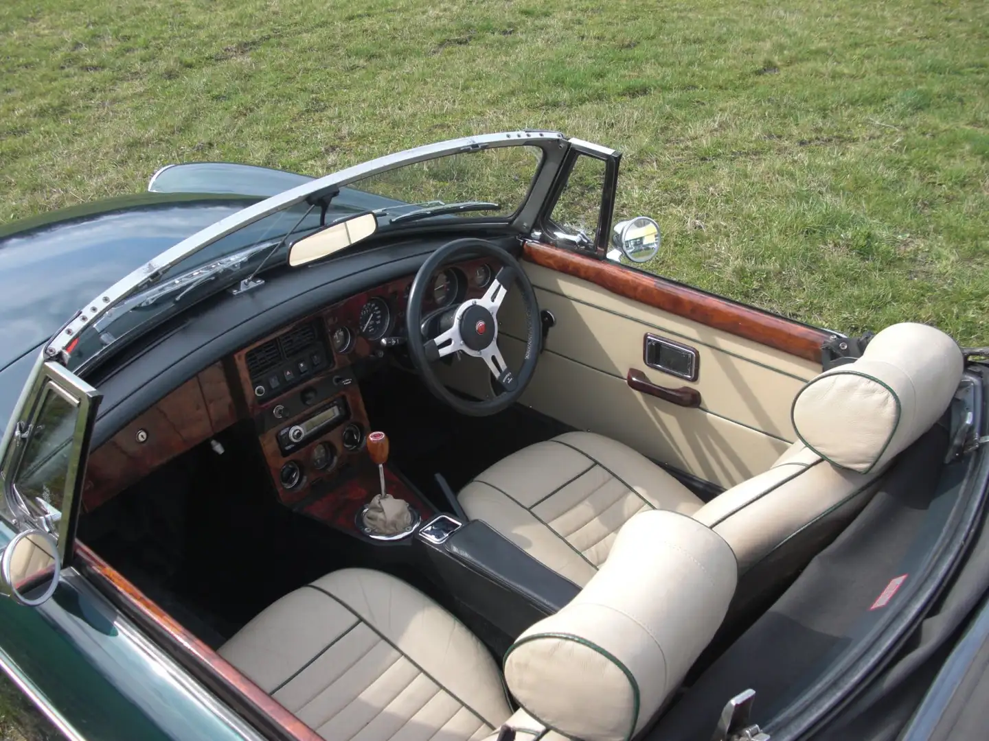MG MGB Limited Edition Modell Grün - 2
