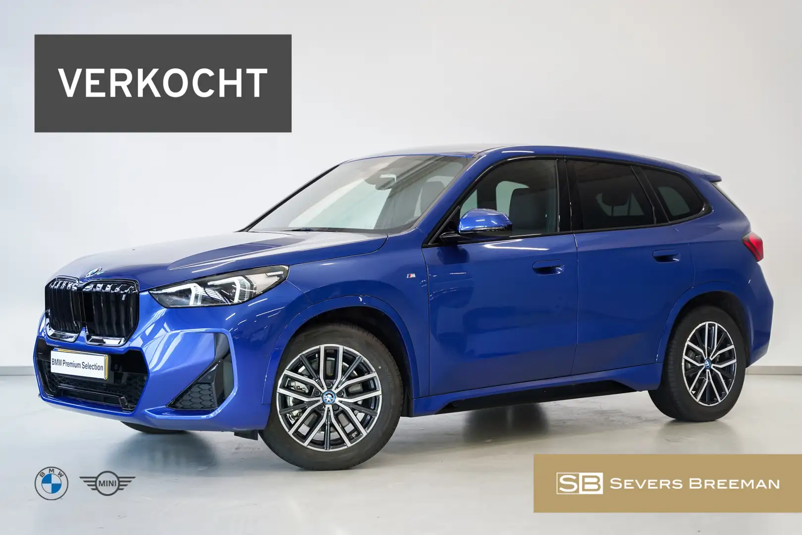 BMW iX1 xDrive30 M Sportpakket - Verkocht! Blauw - 1