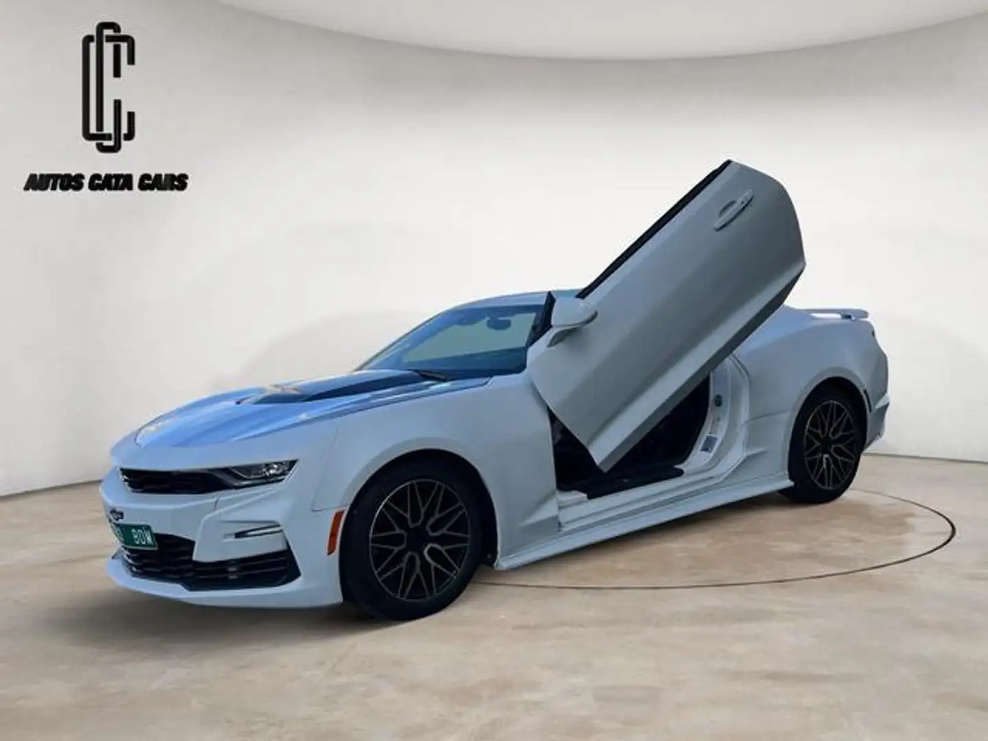 Chevrolet Camaro 6.2 Coupé Aut. Blanco - 2