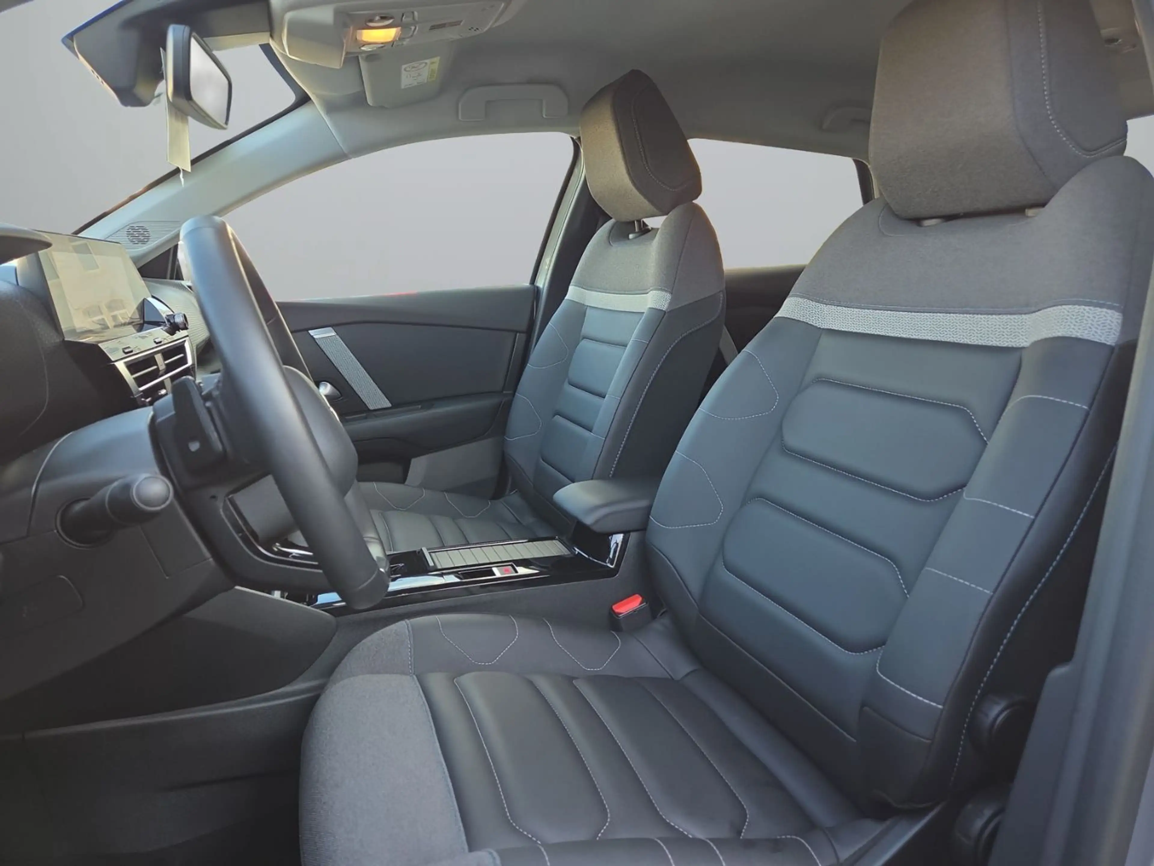 Citroen C4 X 1.2 PureTech 130 MAX ACC+LED+Navi+SHZ+360 — photo 10