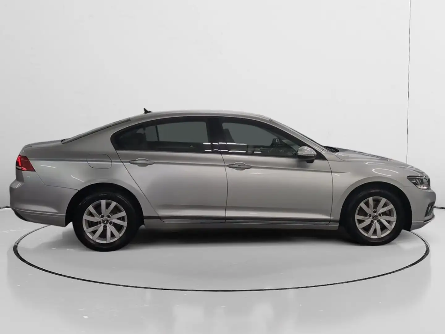 Volkswagen Passat 2.0TDI EVO 110kW Gris - 2