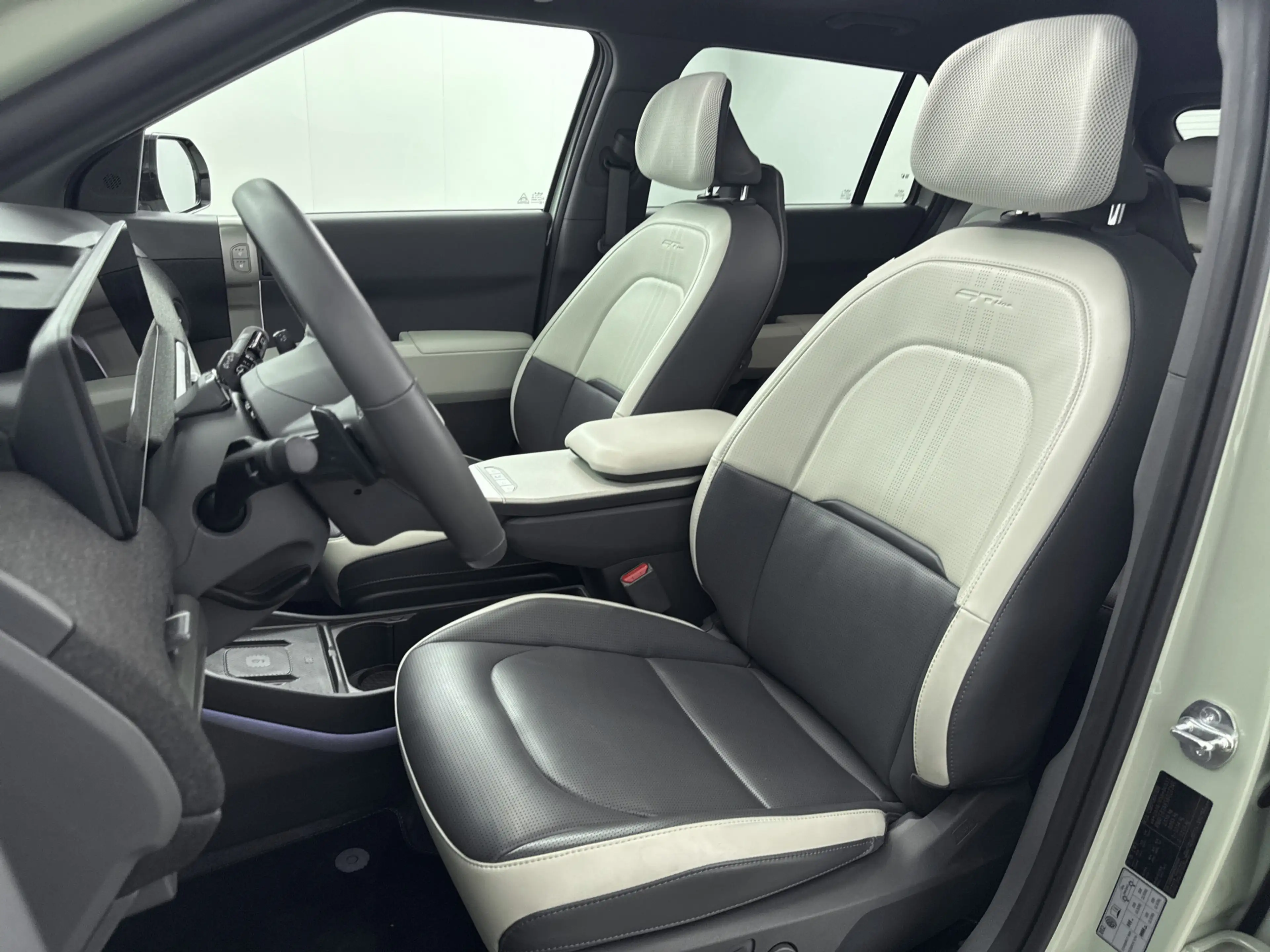 Kia EV3 GT-PlusLine 81.4 kWh // SCHUIFDAK // STOEL+STUURVE — photo 4