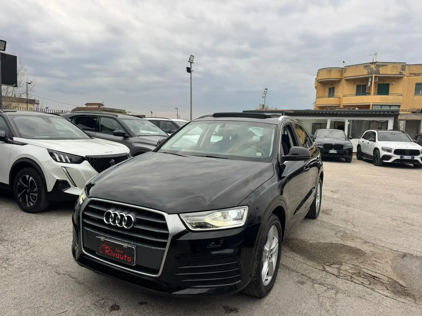 Audi Q3 Q3 2.0 tdi 150cv s-tronic QUATTRO Schwarz - 1