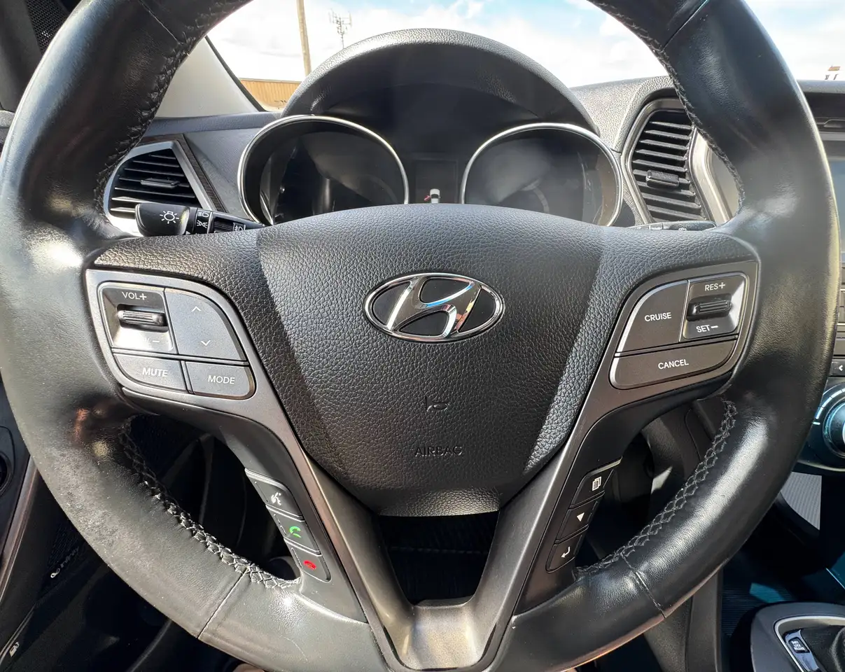 Hyundai SANTA FE fotografie Hyundai SANTA FE