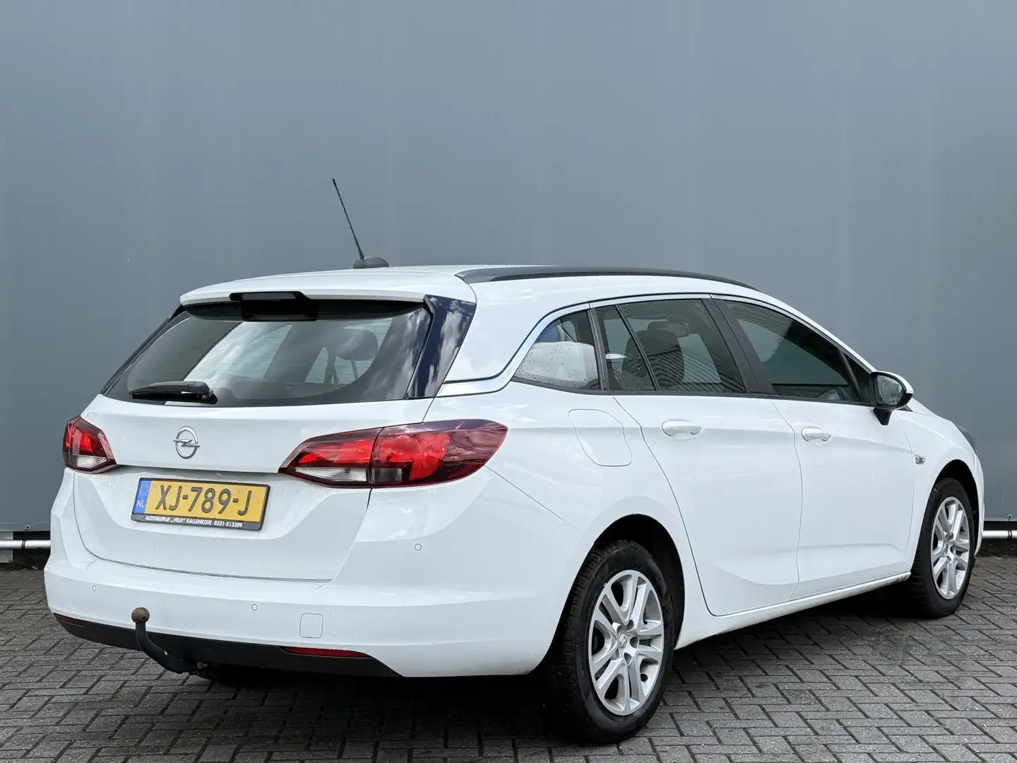 Opel Astra Sports Tourer BWJ 2019 1.0 Turbo 105 PK Business+ Wit - 2